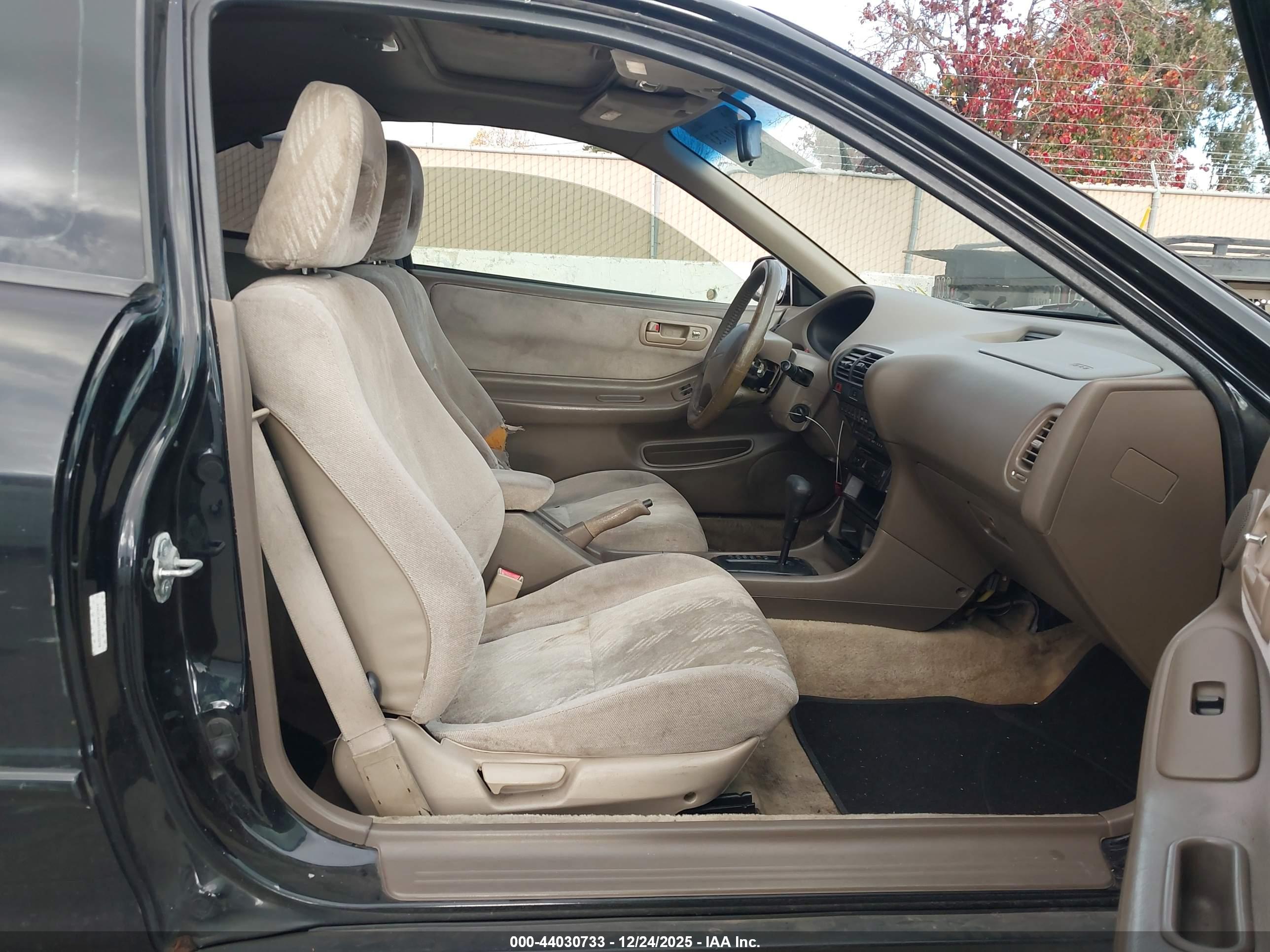 ACURA INTEGRA image 5