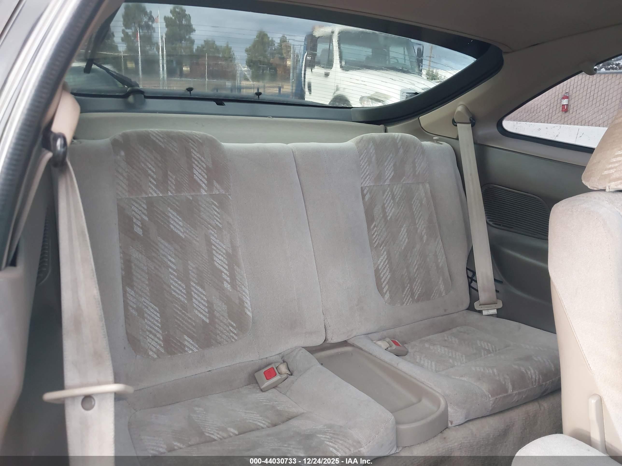 ACURA INTEGRA image 8