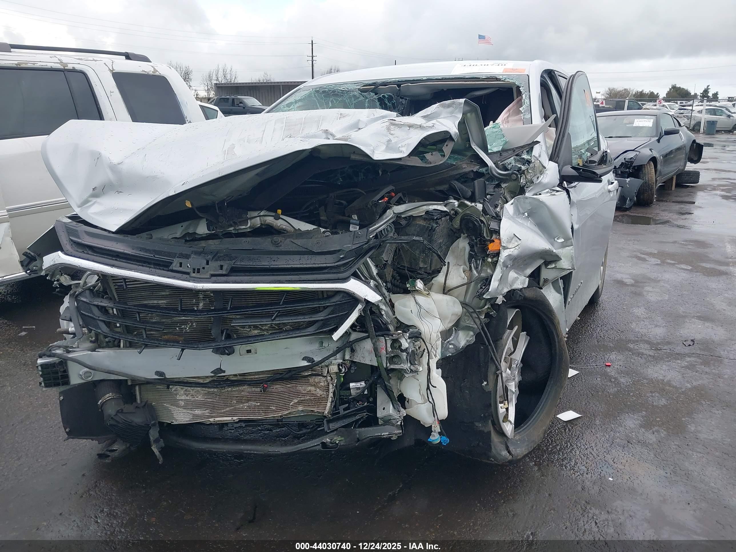 CHEVROLET EQUINOX image 6