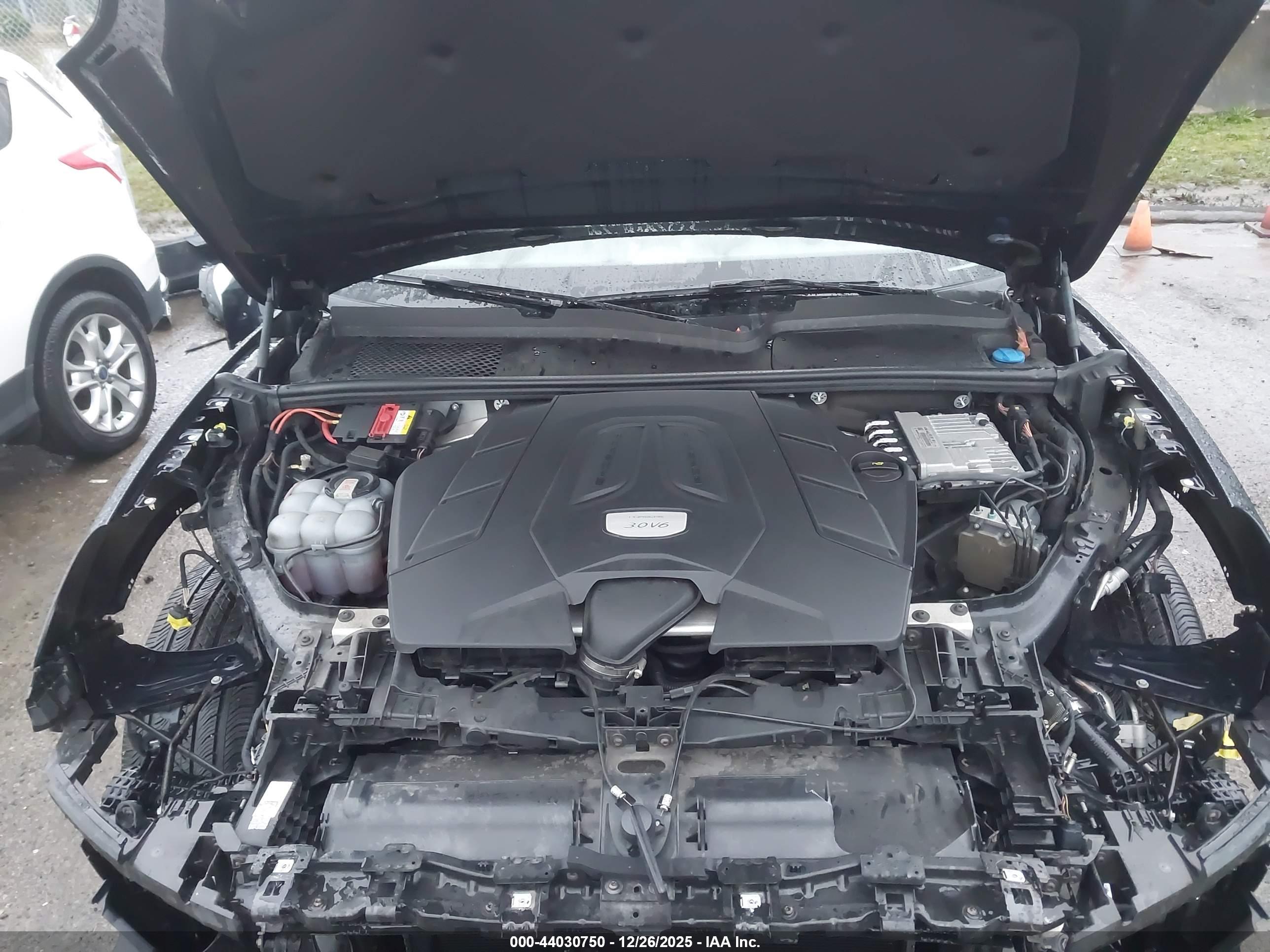 PORSCHE CAYENNE image 10