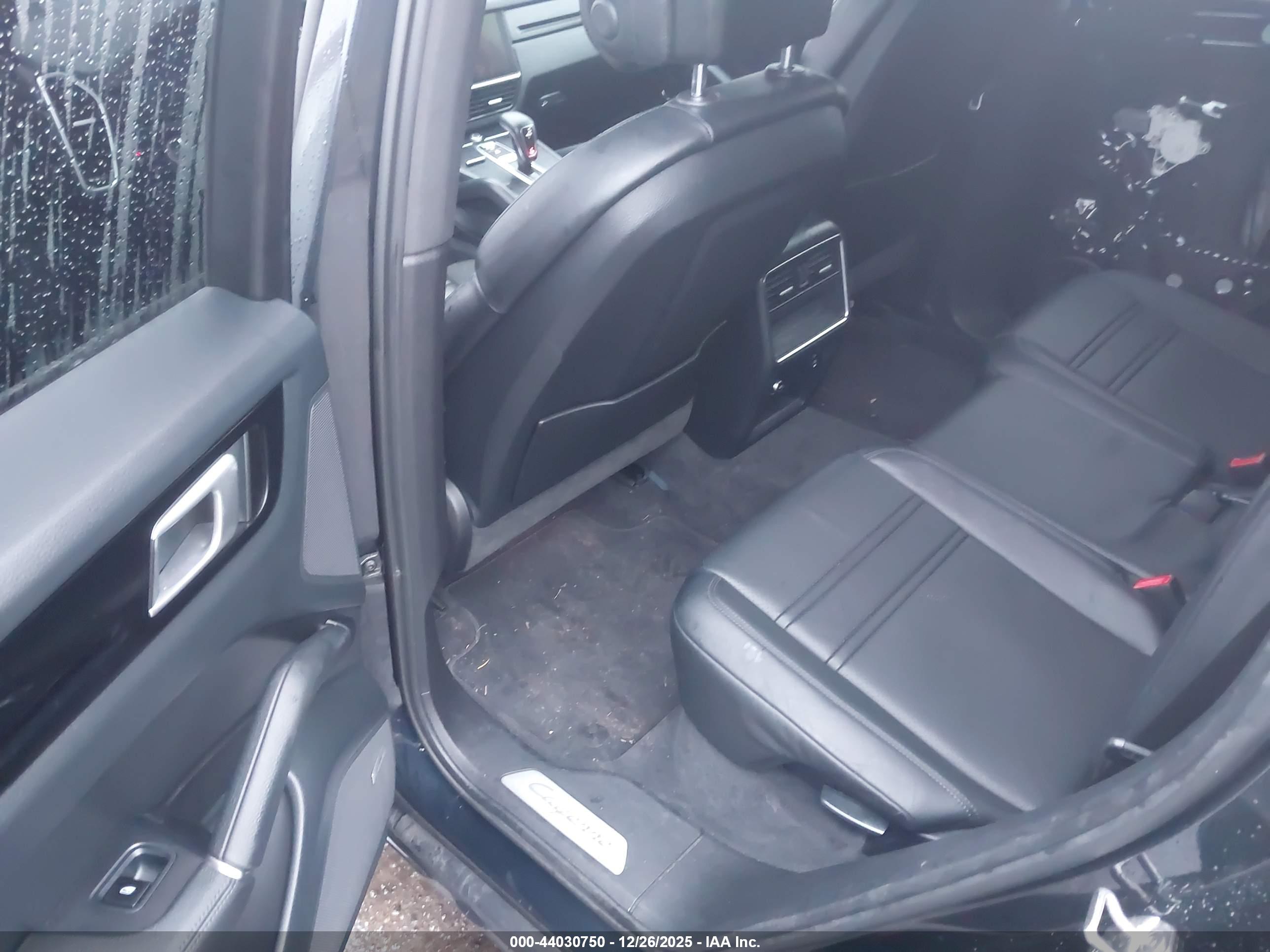PORSCHE CAYENNE image 8