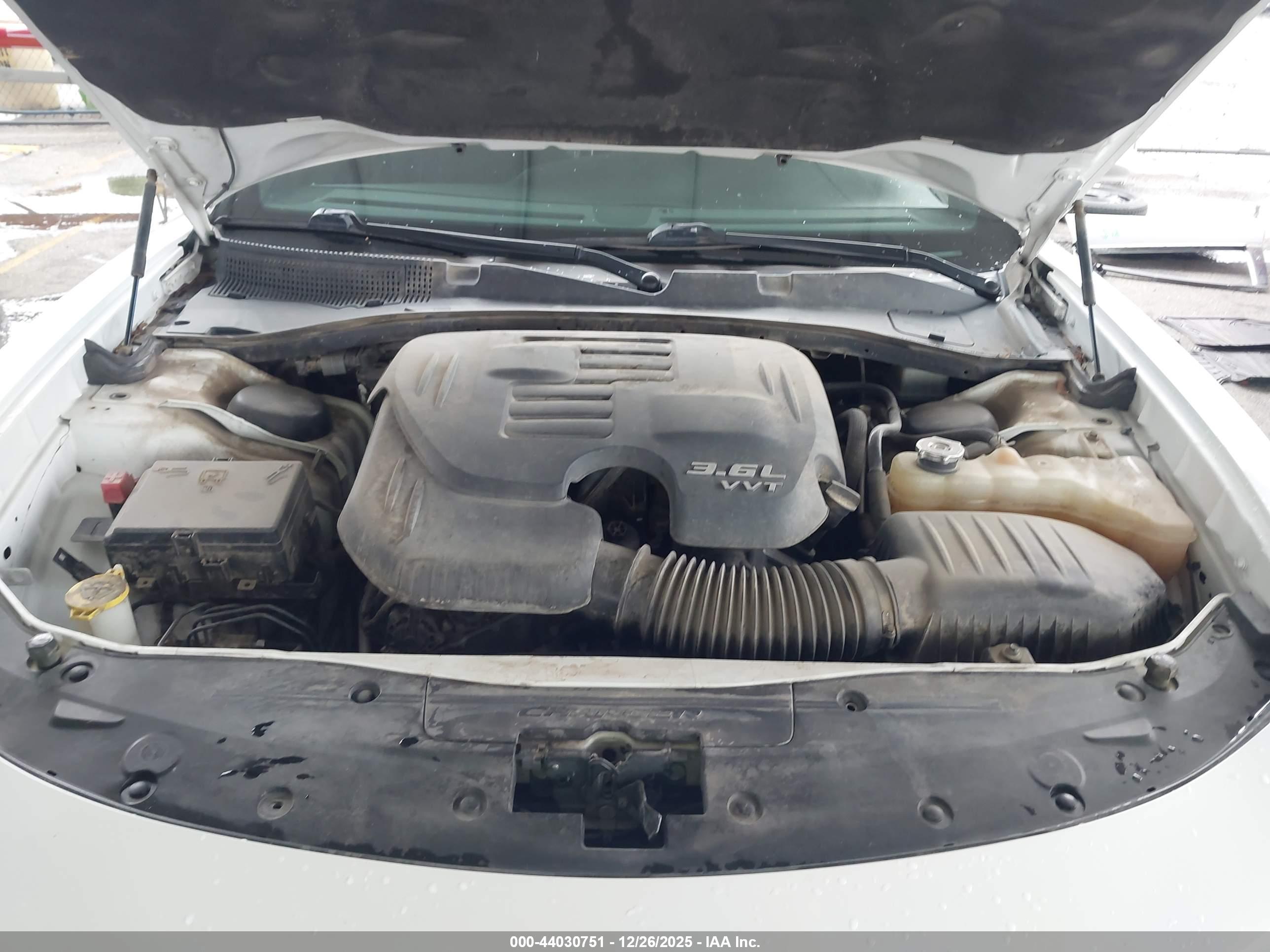 DODGE CHARGER image 10