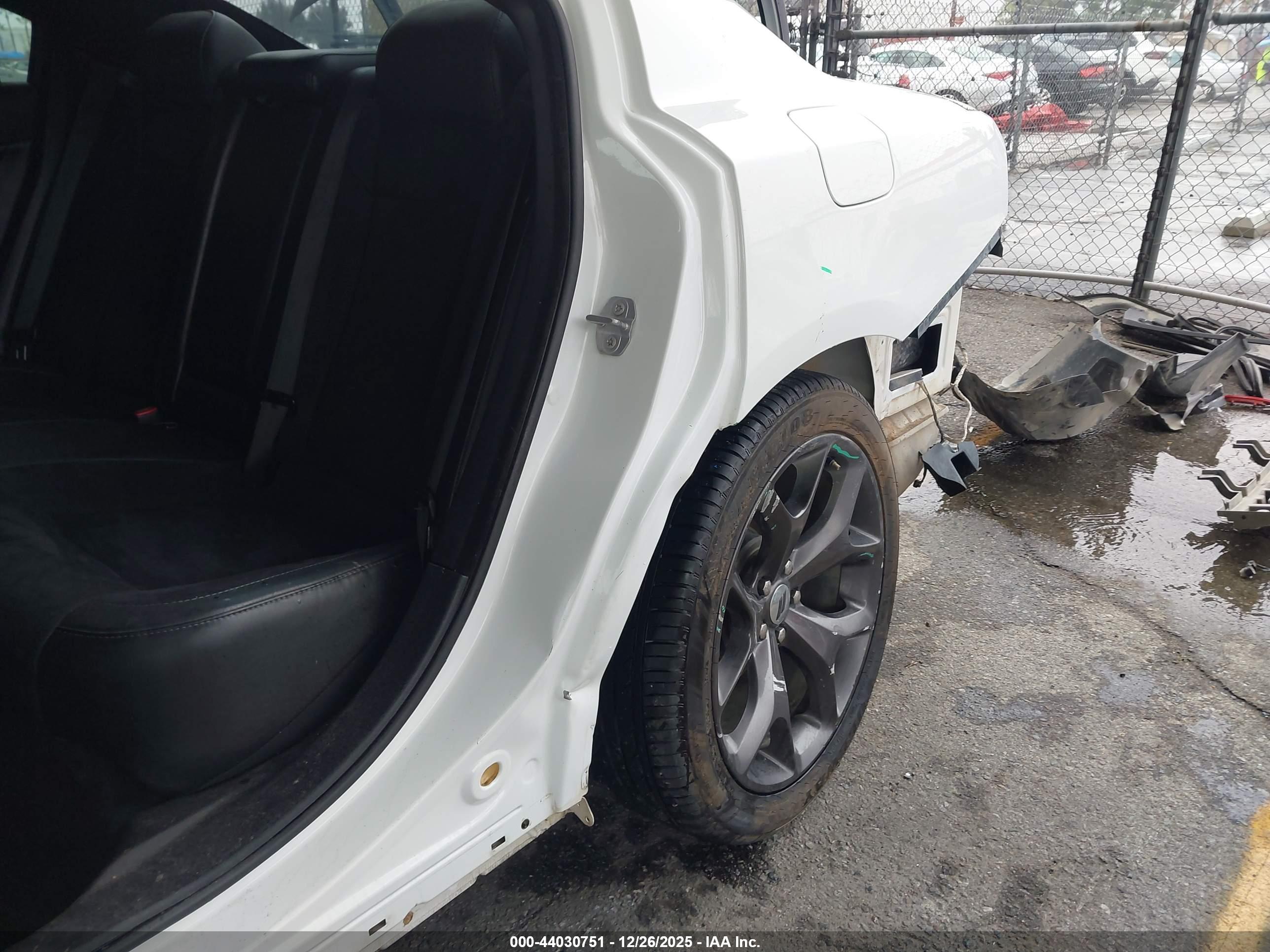 DODGE CHARGER image 6