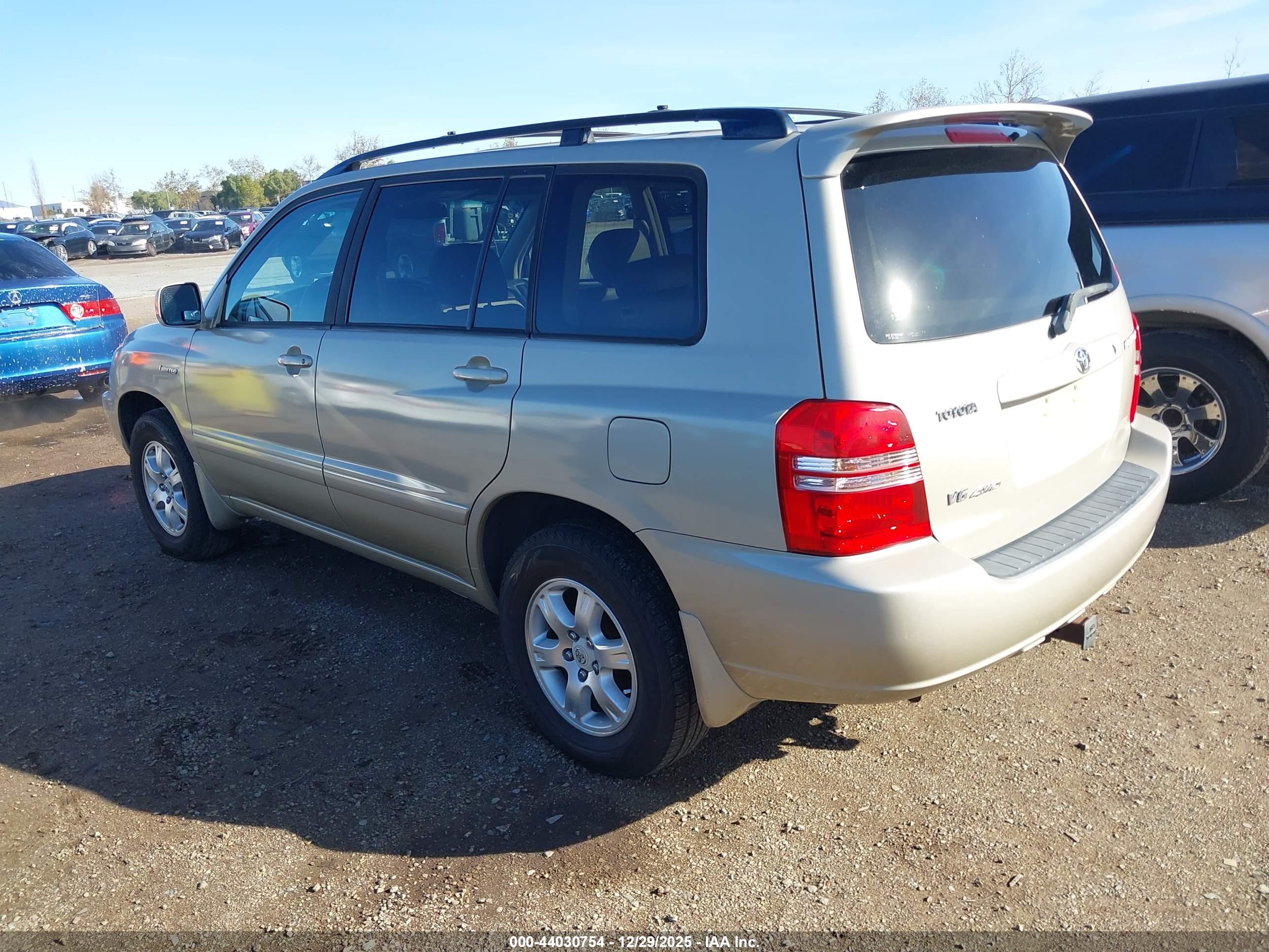 TOYOTA HIGHLANDER image 3
