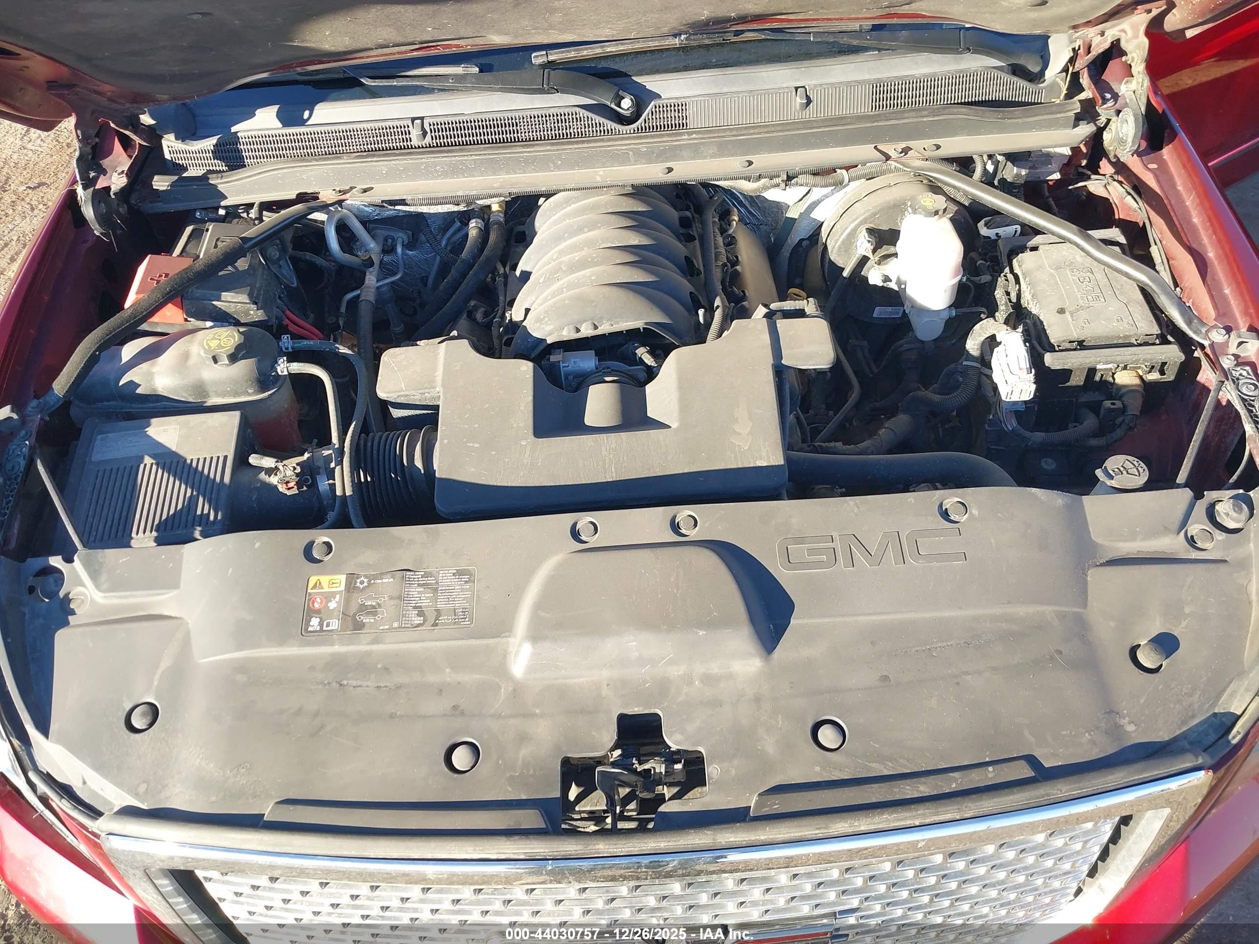 GMC YUKON image 10