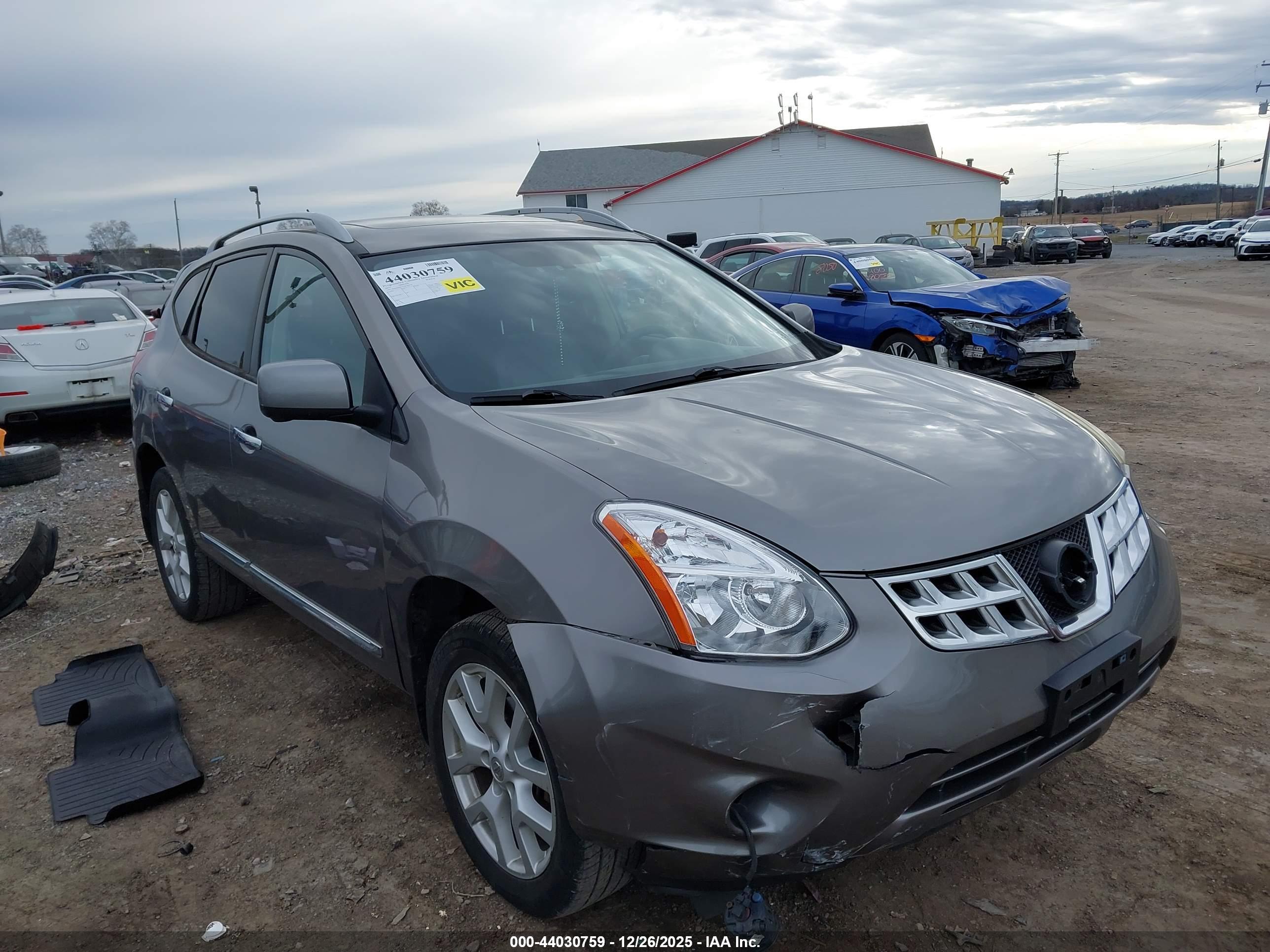 NISSAN ROGUE image 6