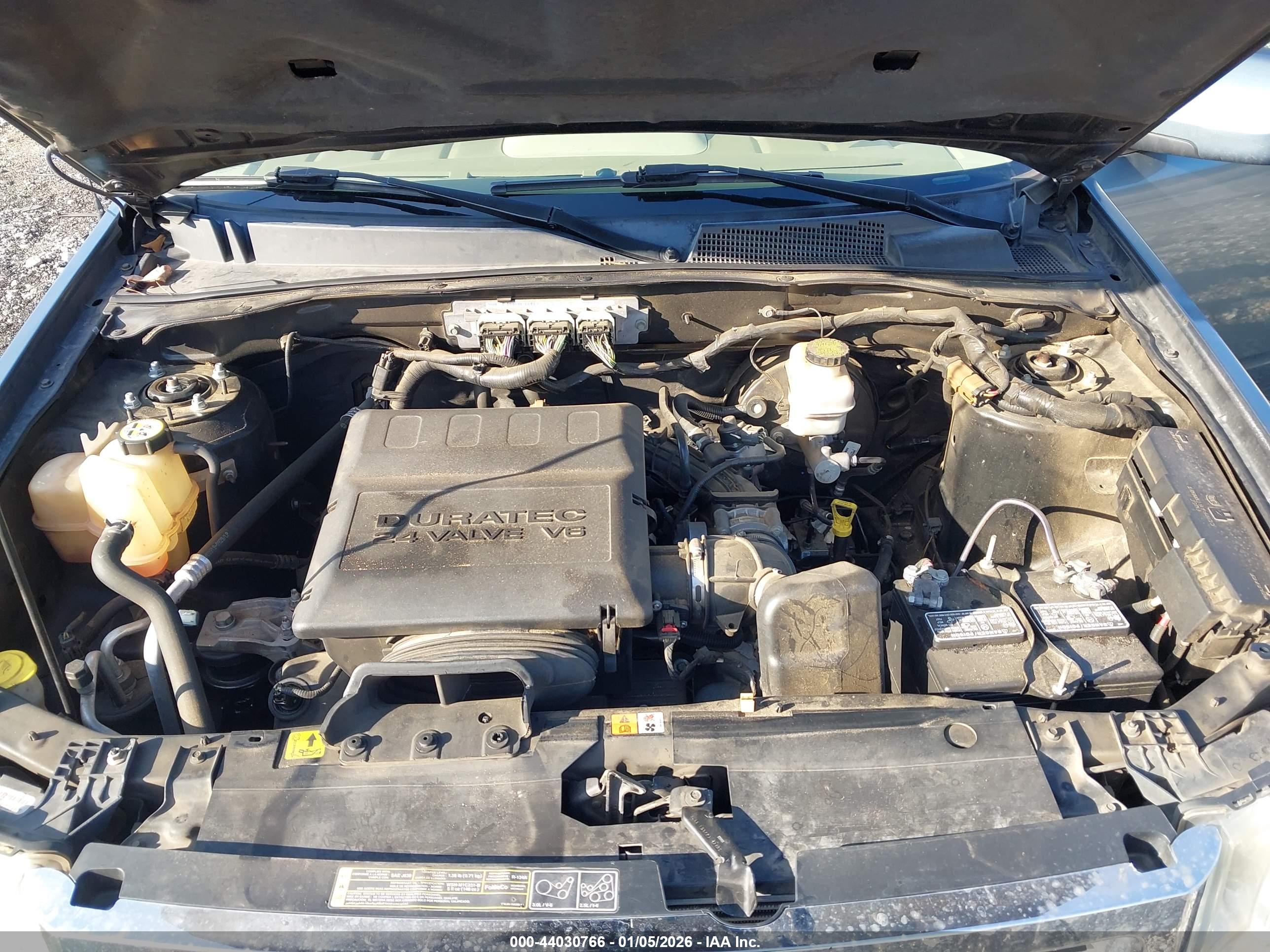 FORD ESCAPE image 10