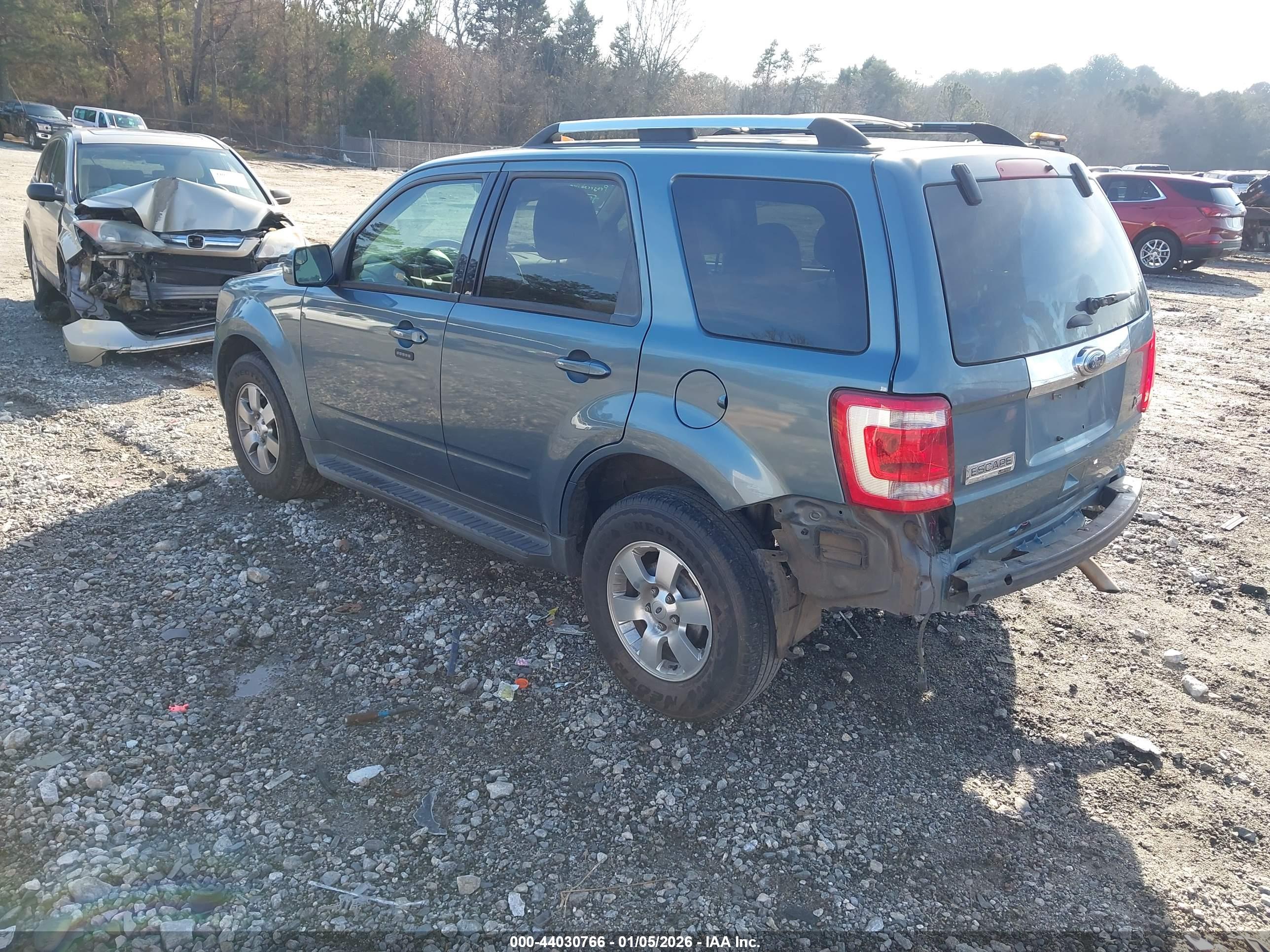 FORD ESCAPE image 3