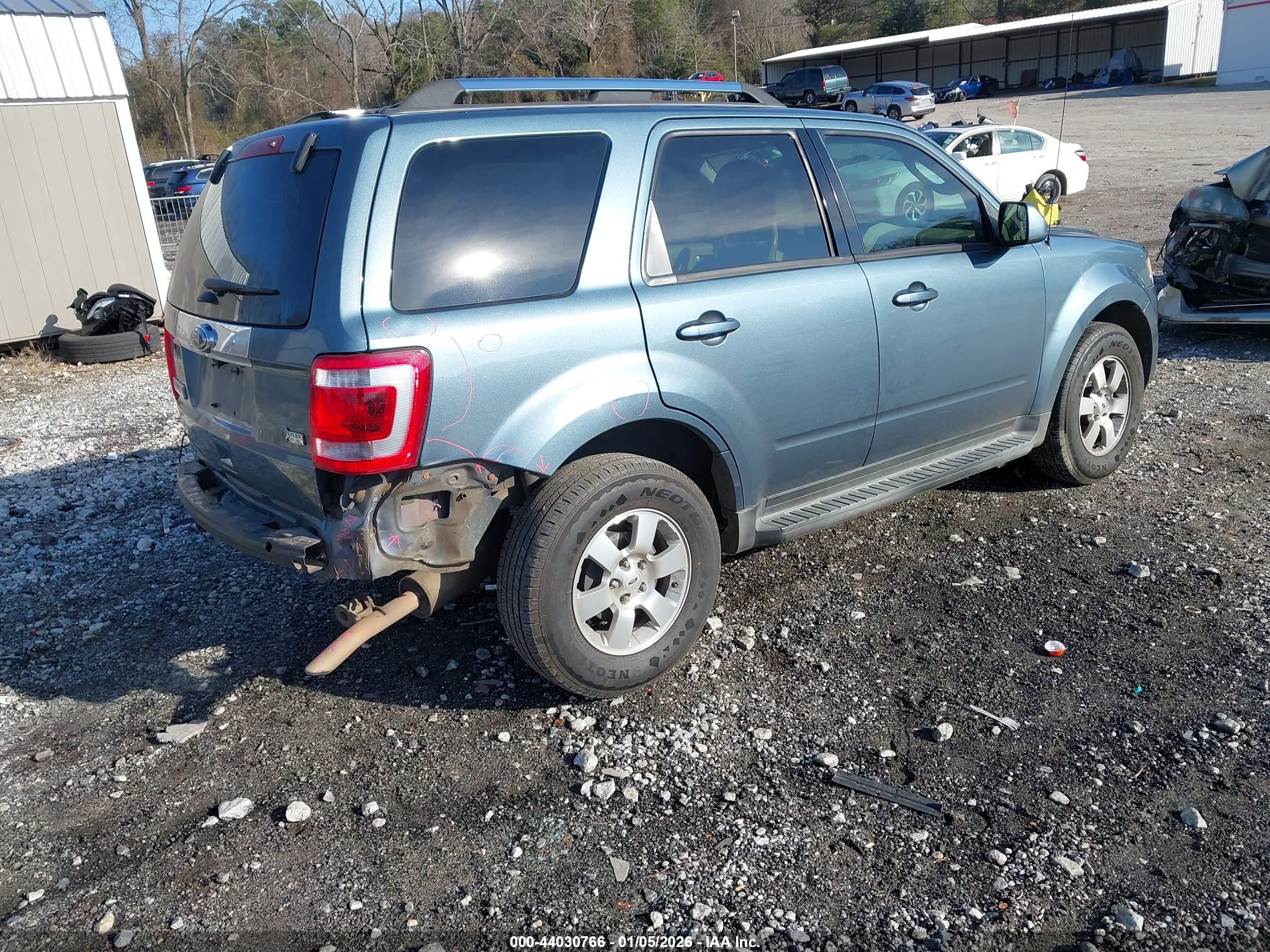 FORD ESCAPE image 4