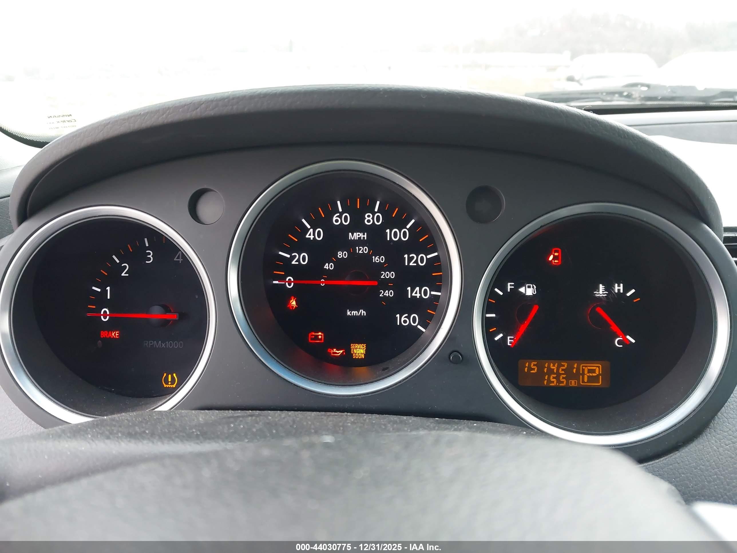 NISSAN MAXIMA image 7