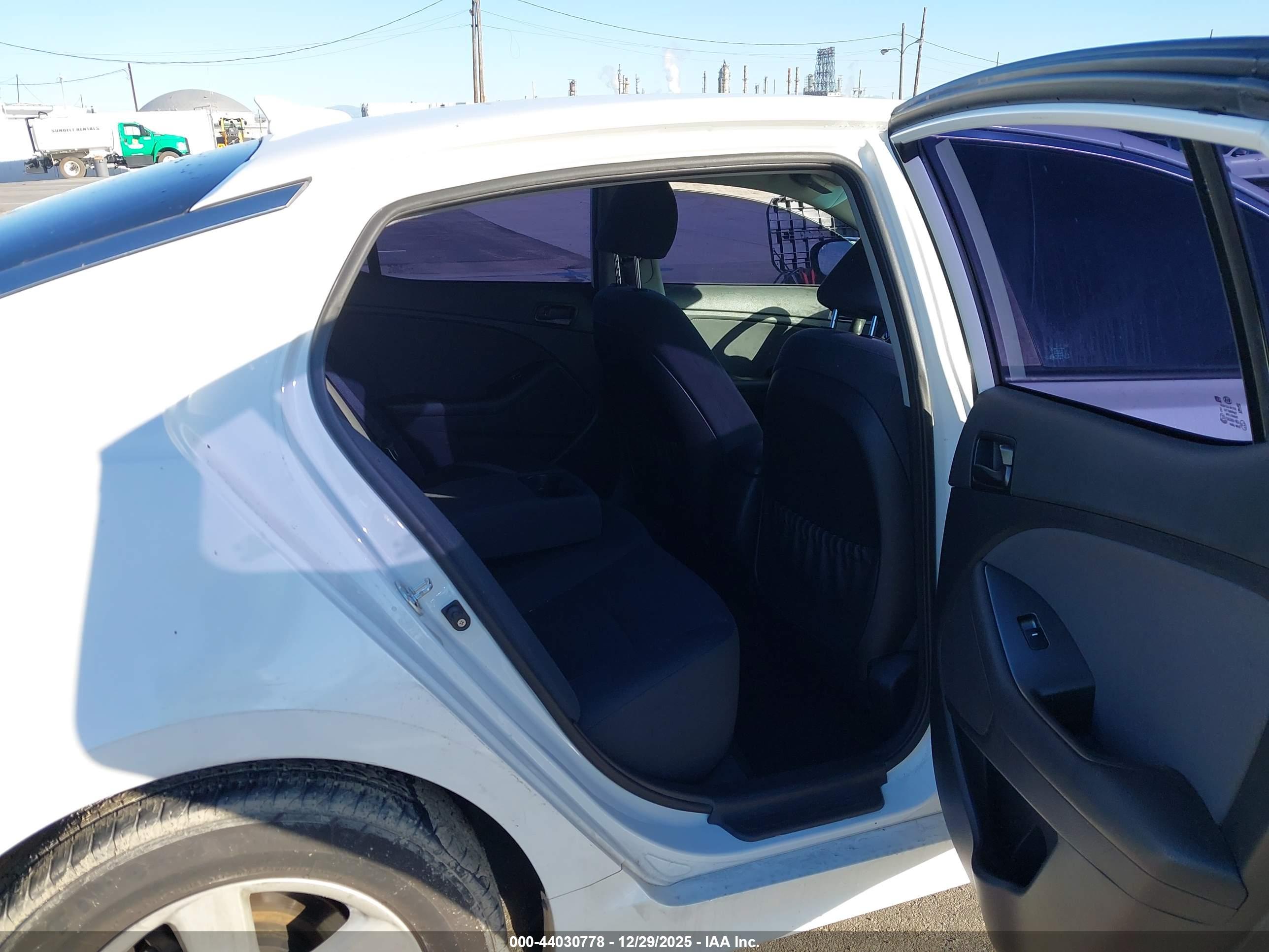 KIA OPTIMA image 8