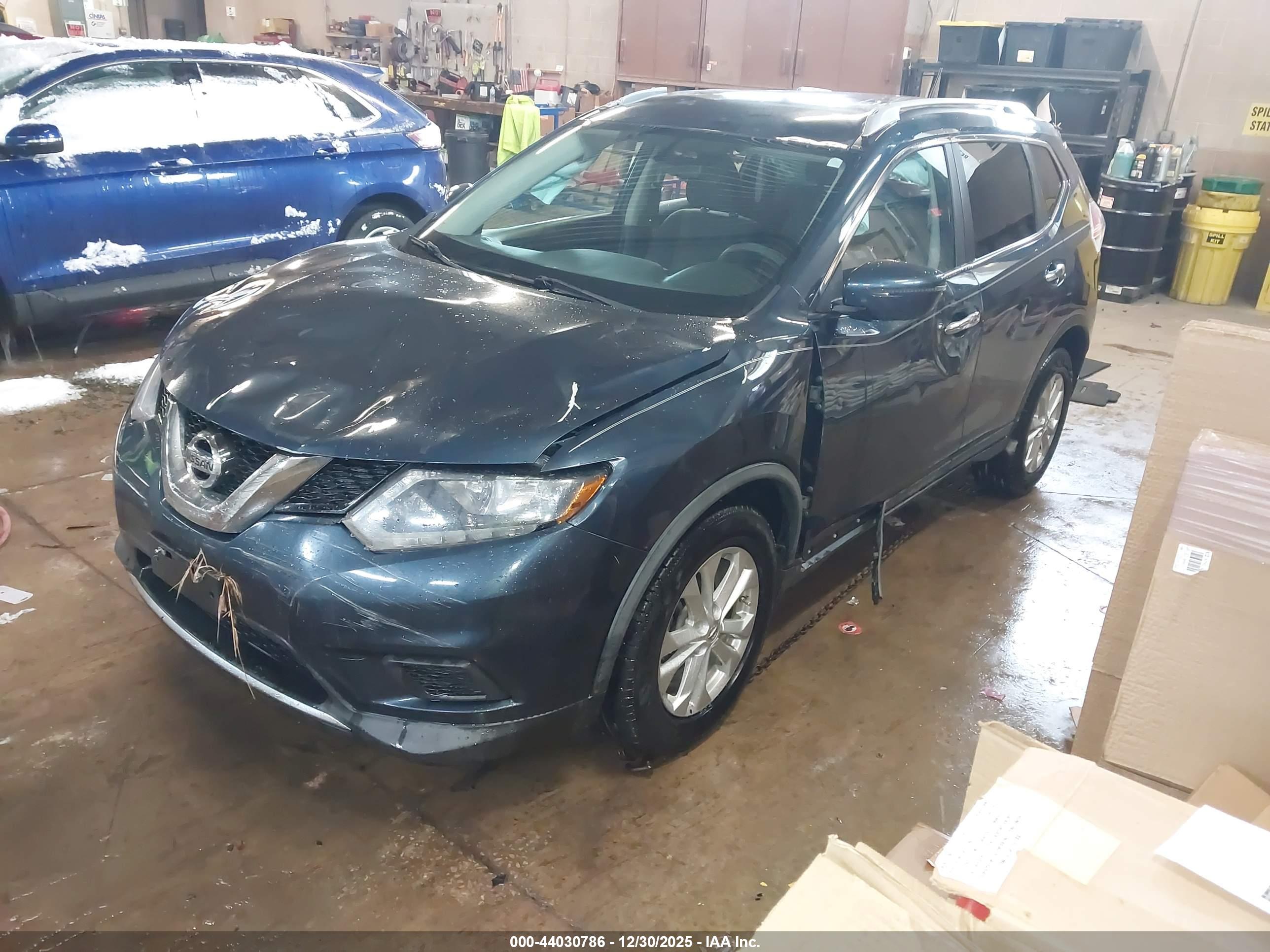 NISSAN ROGUE image 2
