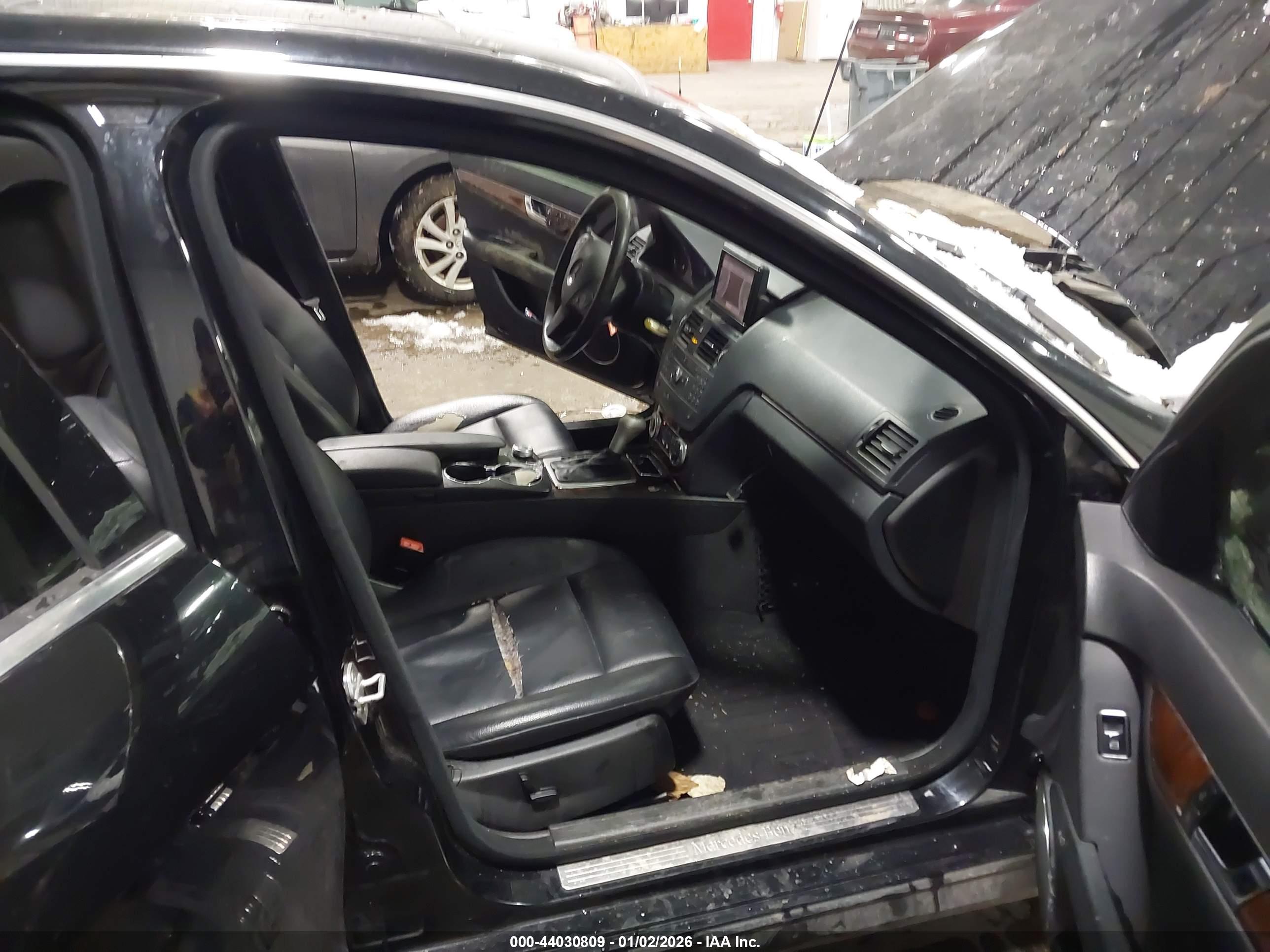 MERCEDES-BENZ C image 5