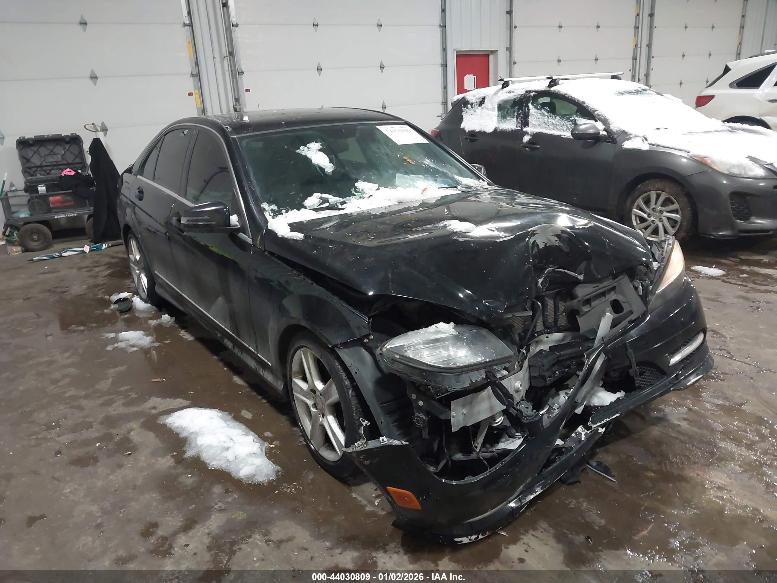 MERCEDES-BENZ C image 6