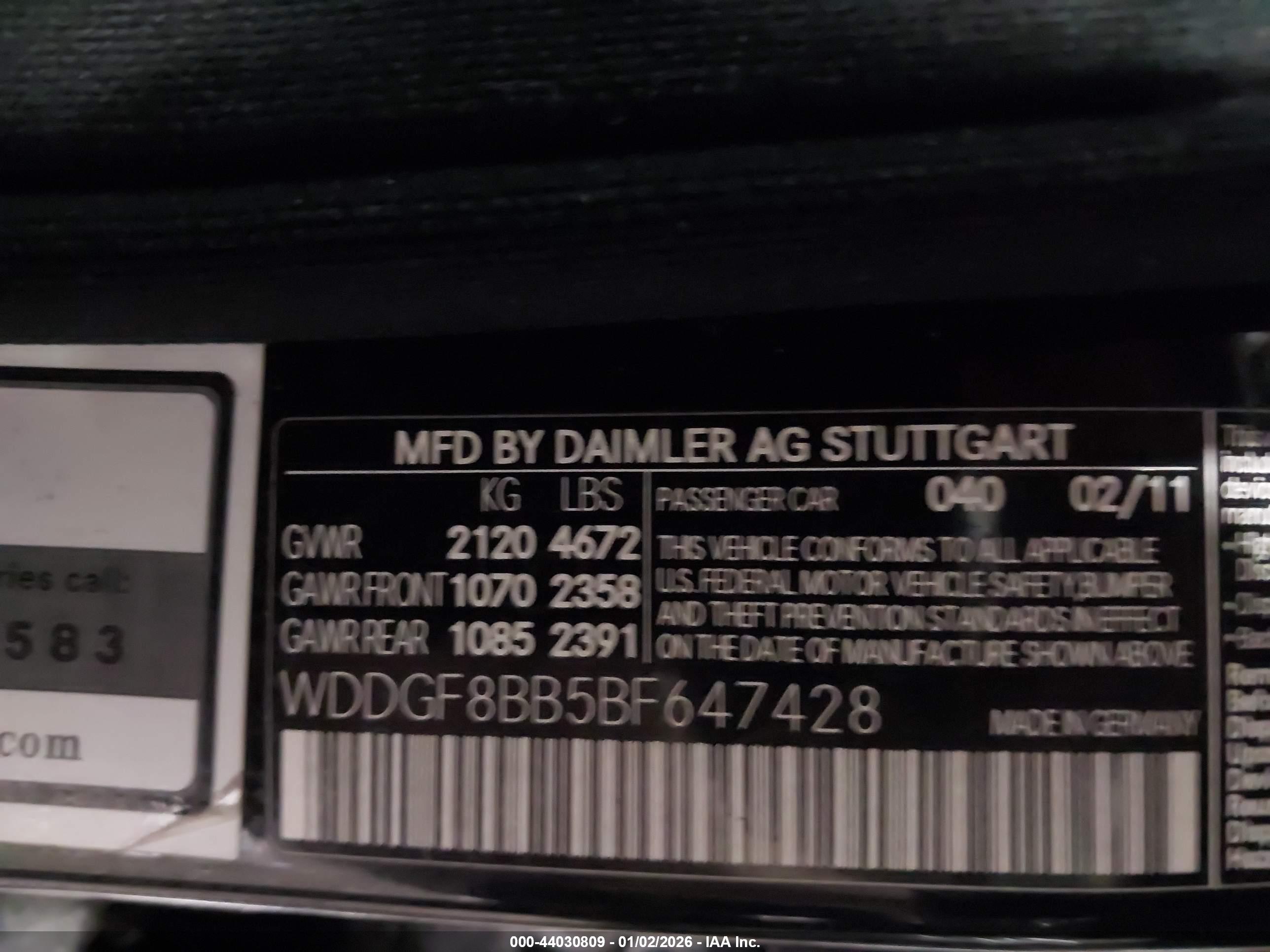 MERCEDES-BENZ C image 9