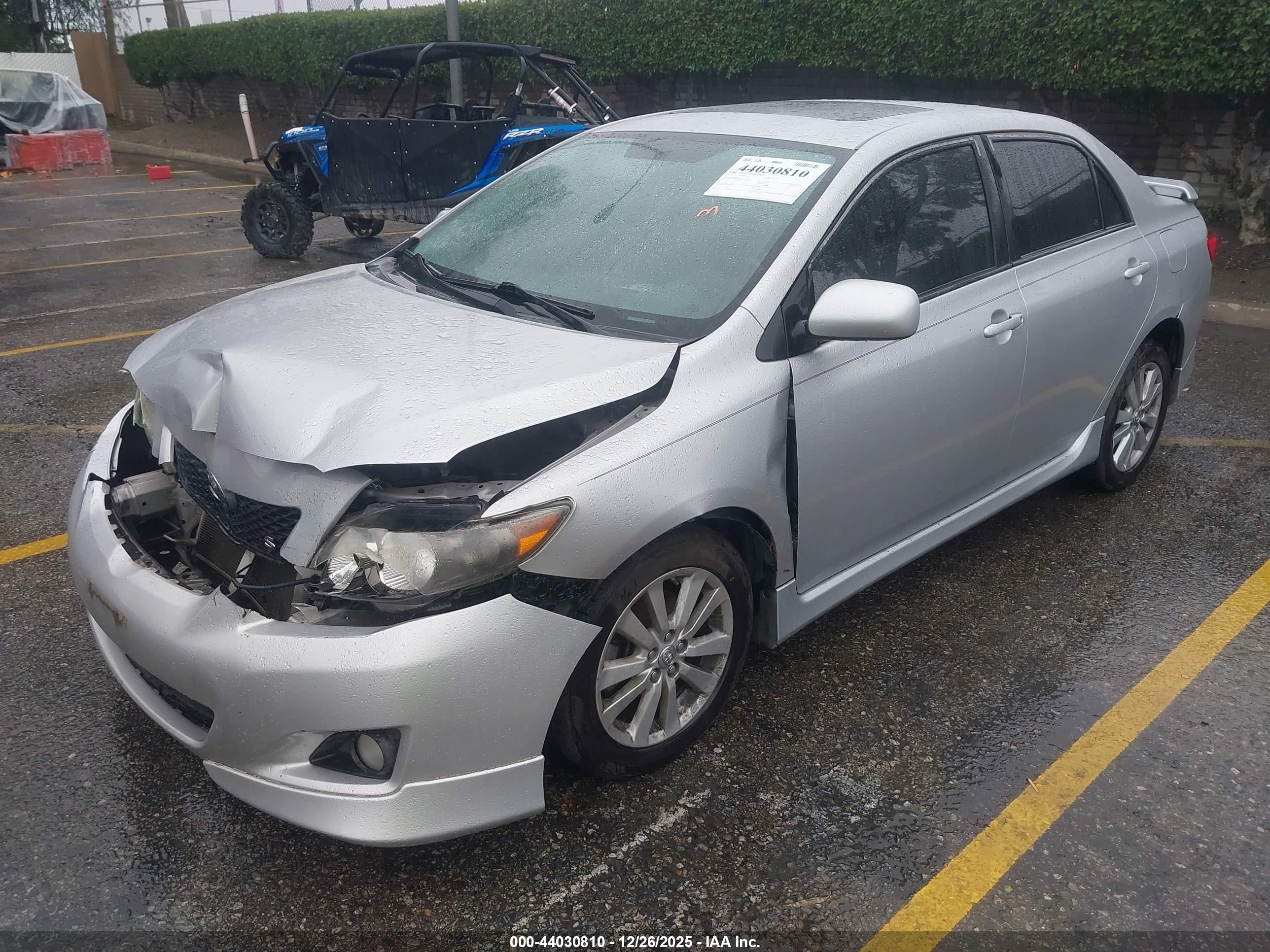 TOYOTA COROLLA image 2