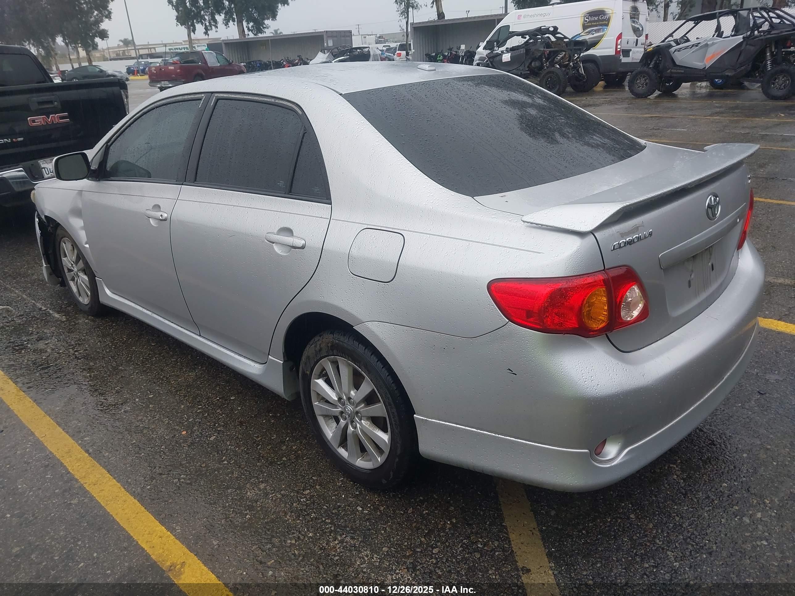 TOYOTA COROLLA image 3