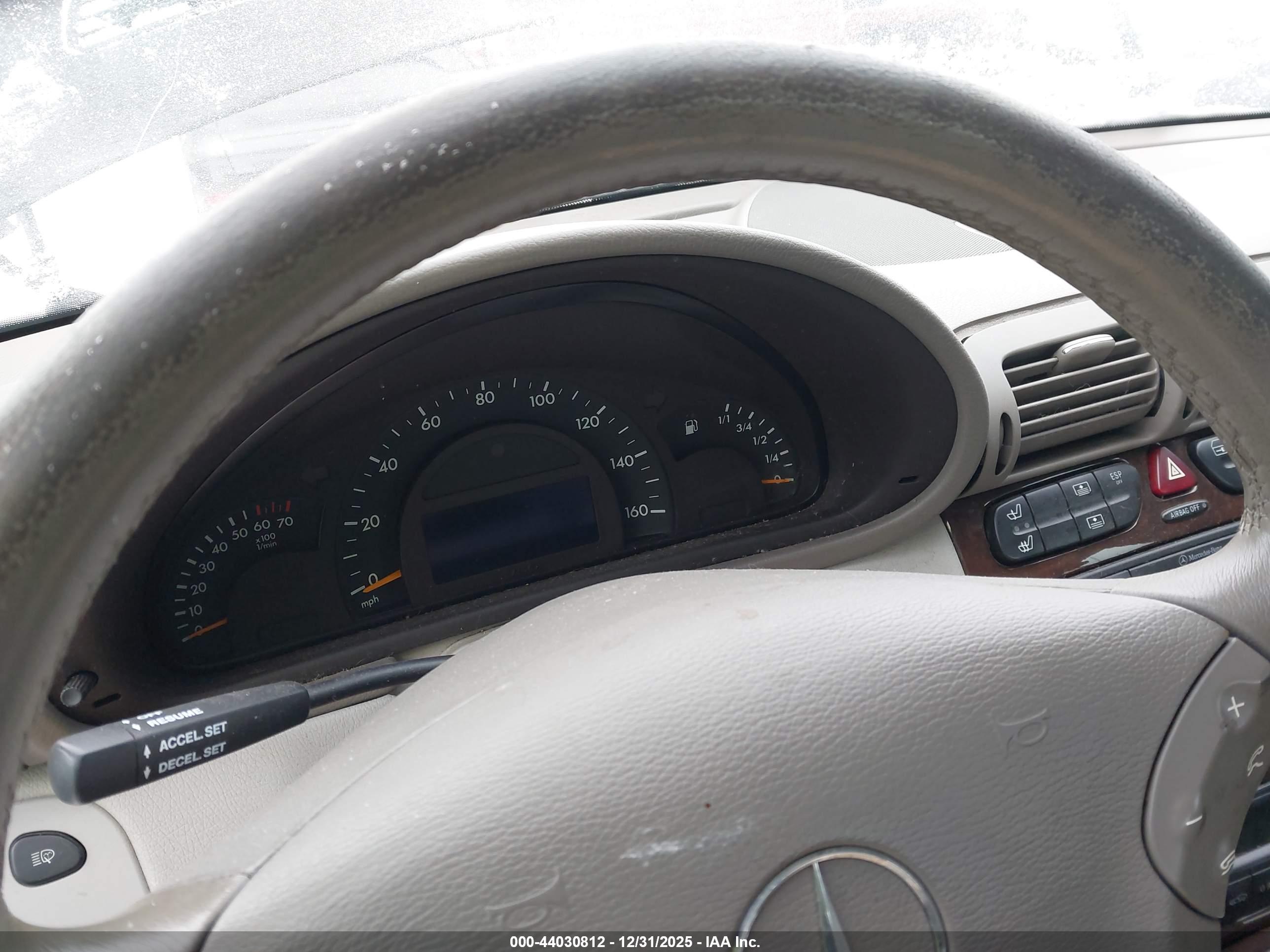 MERCEDES-BENZ C image 7