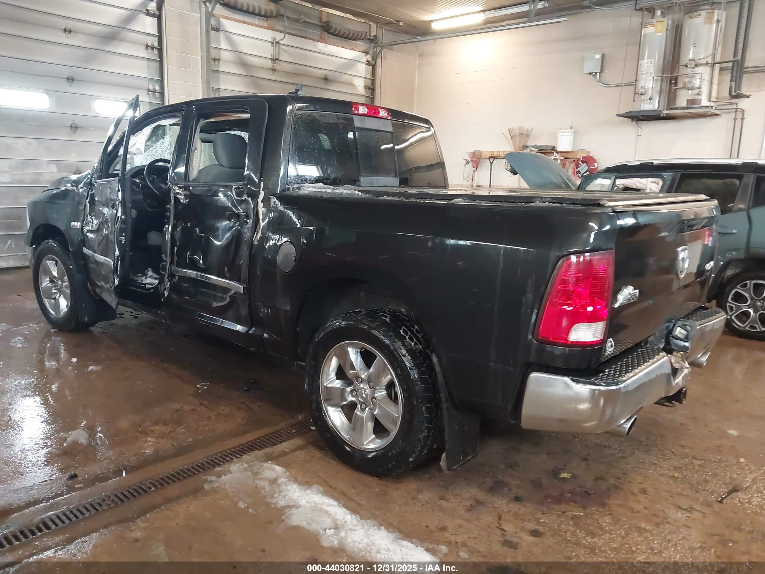 RAM 1500 image 3