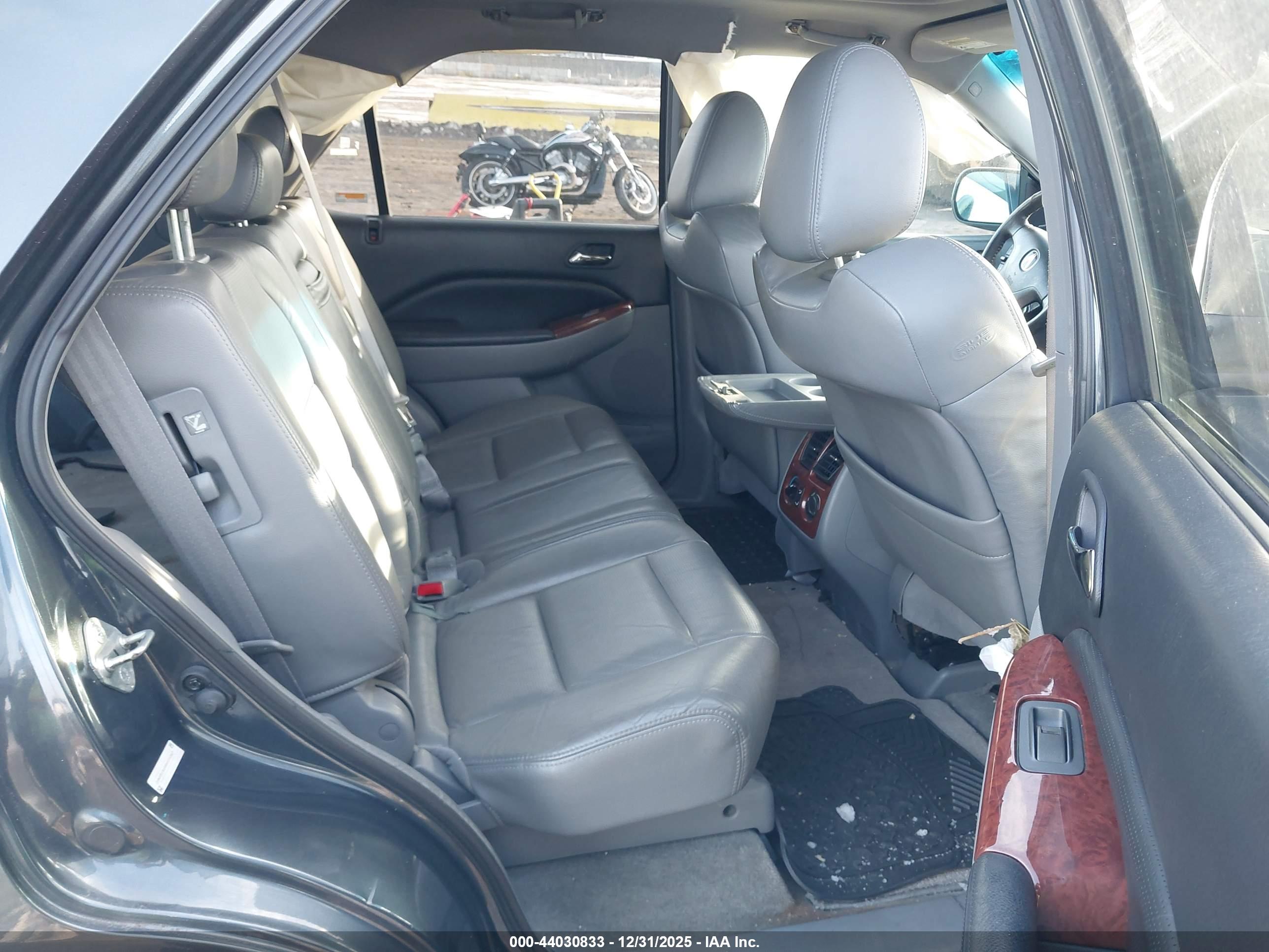 ACURA MDX image 8