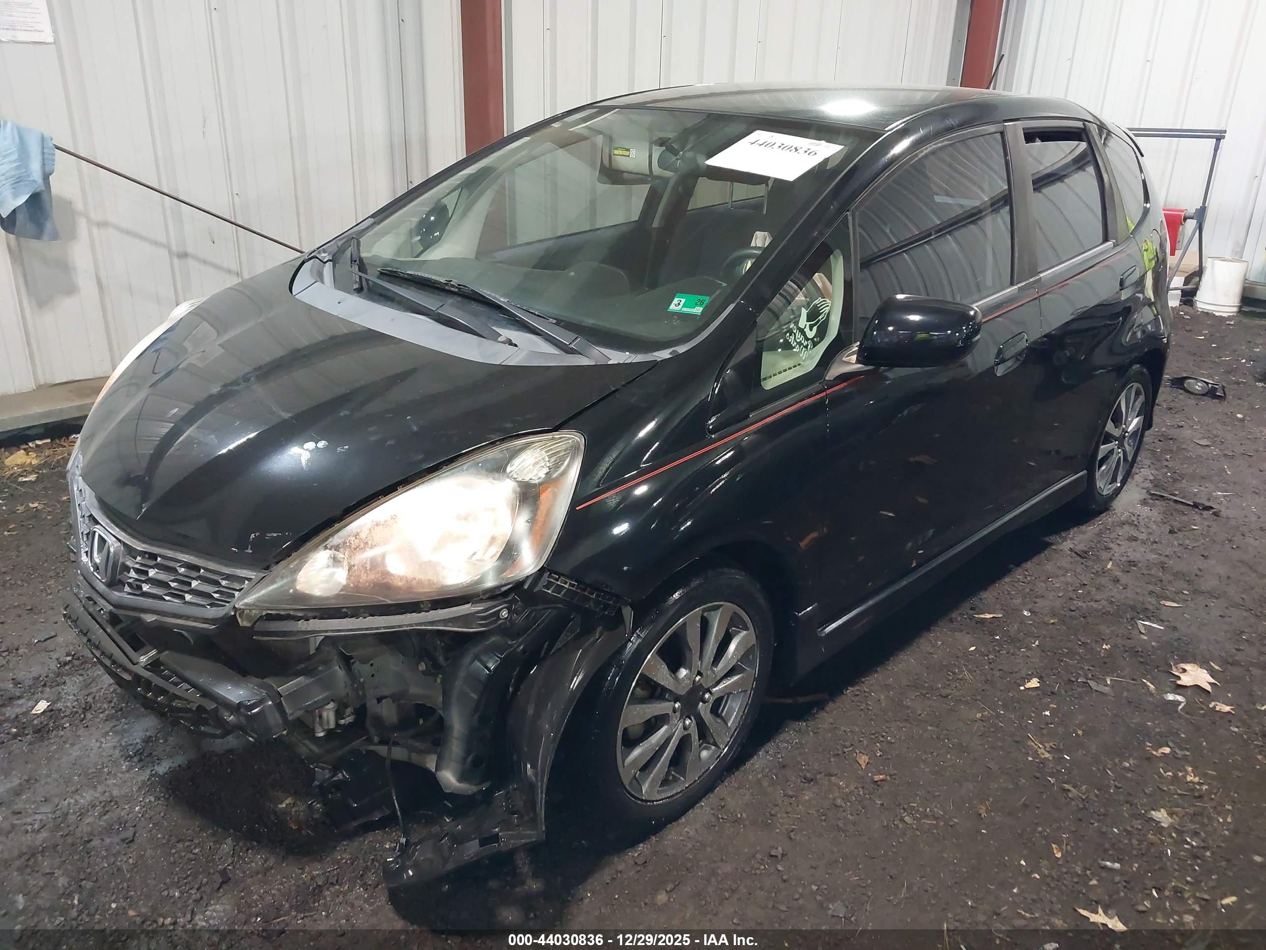 HONDA FIT image 2