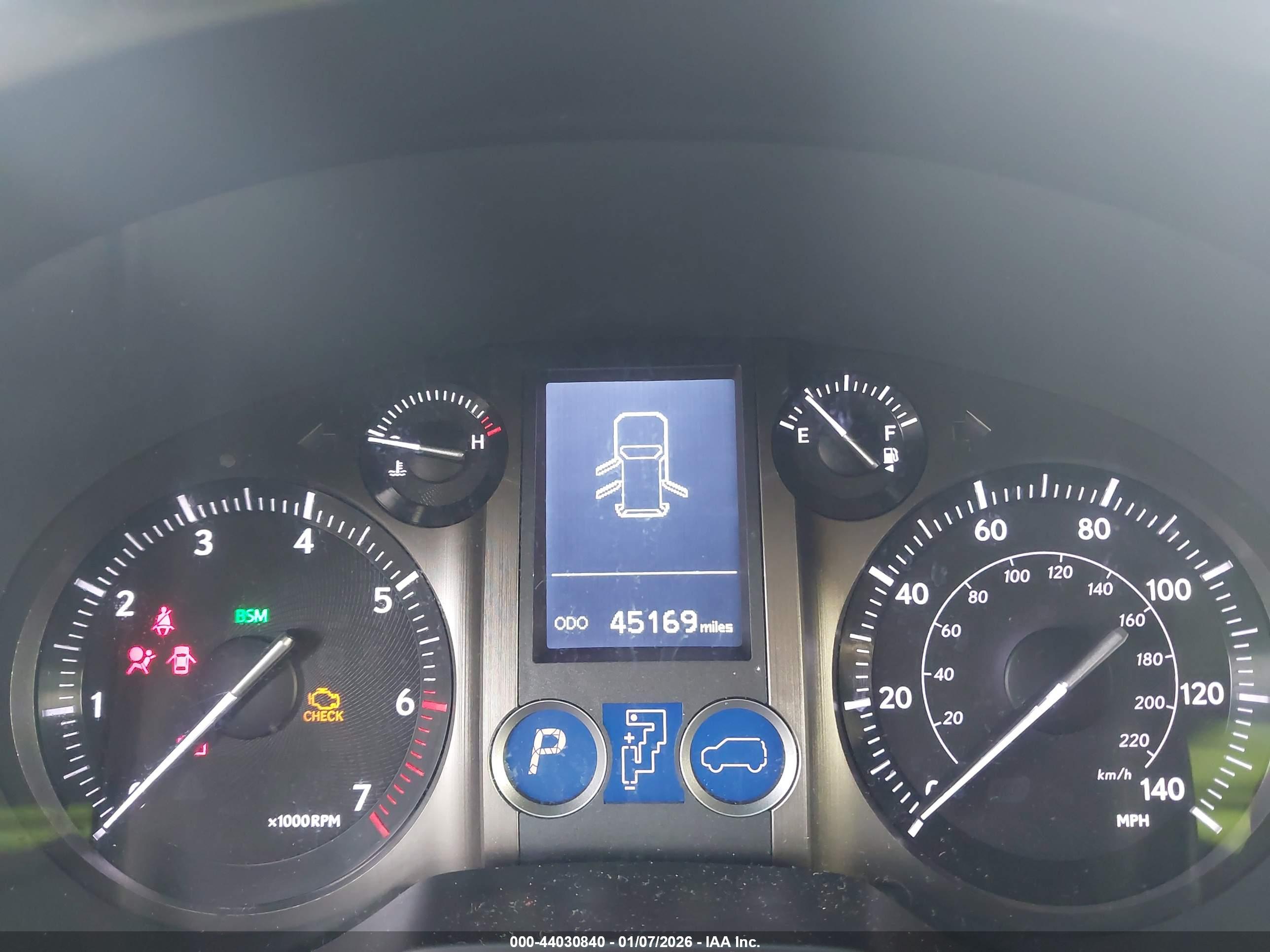 LEXUS GX image 7