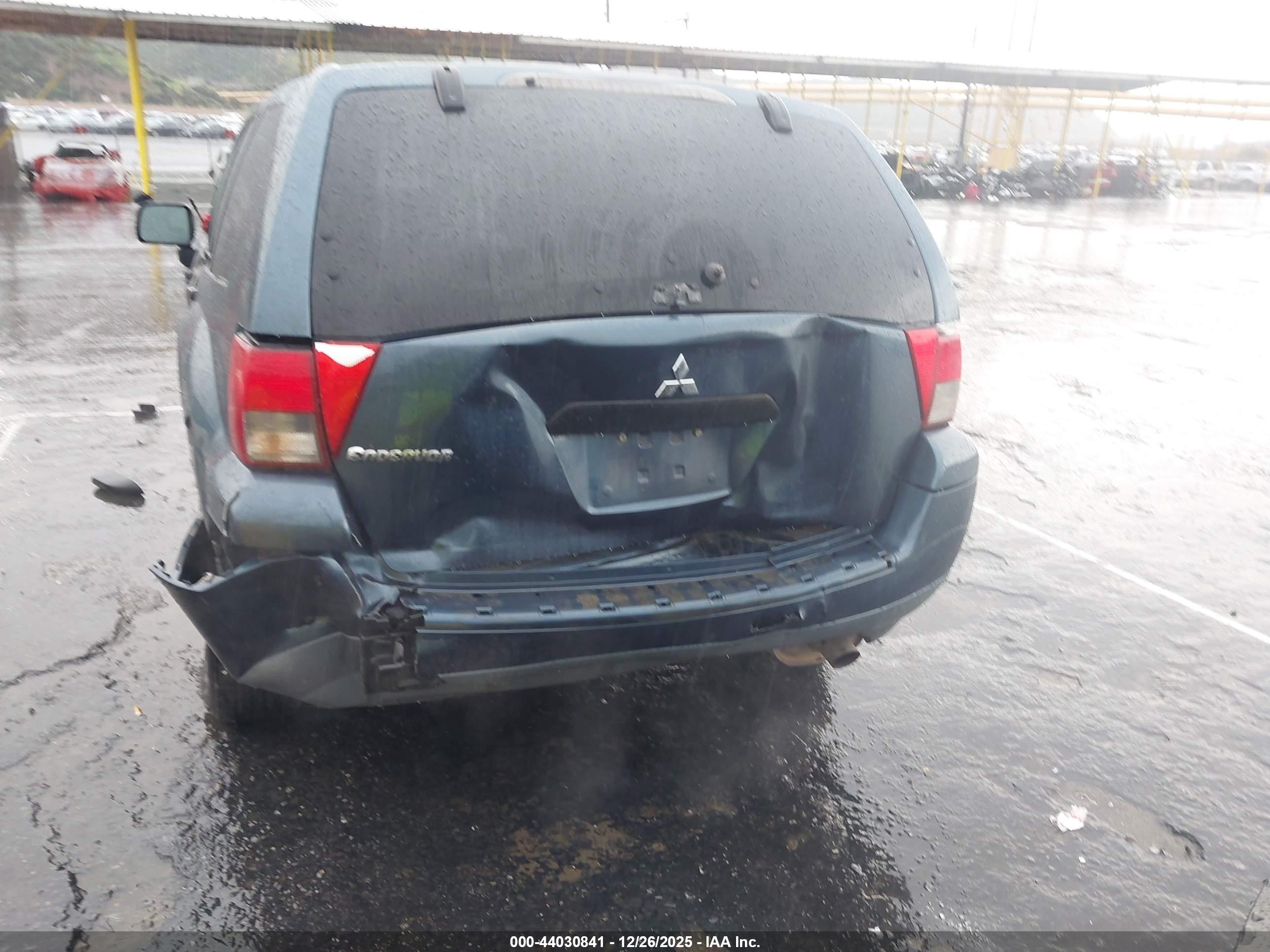 MITSUBISHI ENDEAVOR image 6