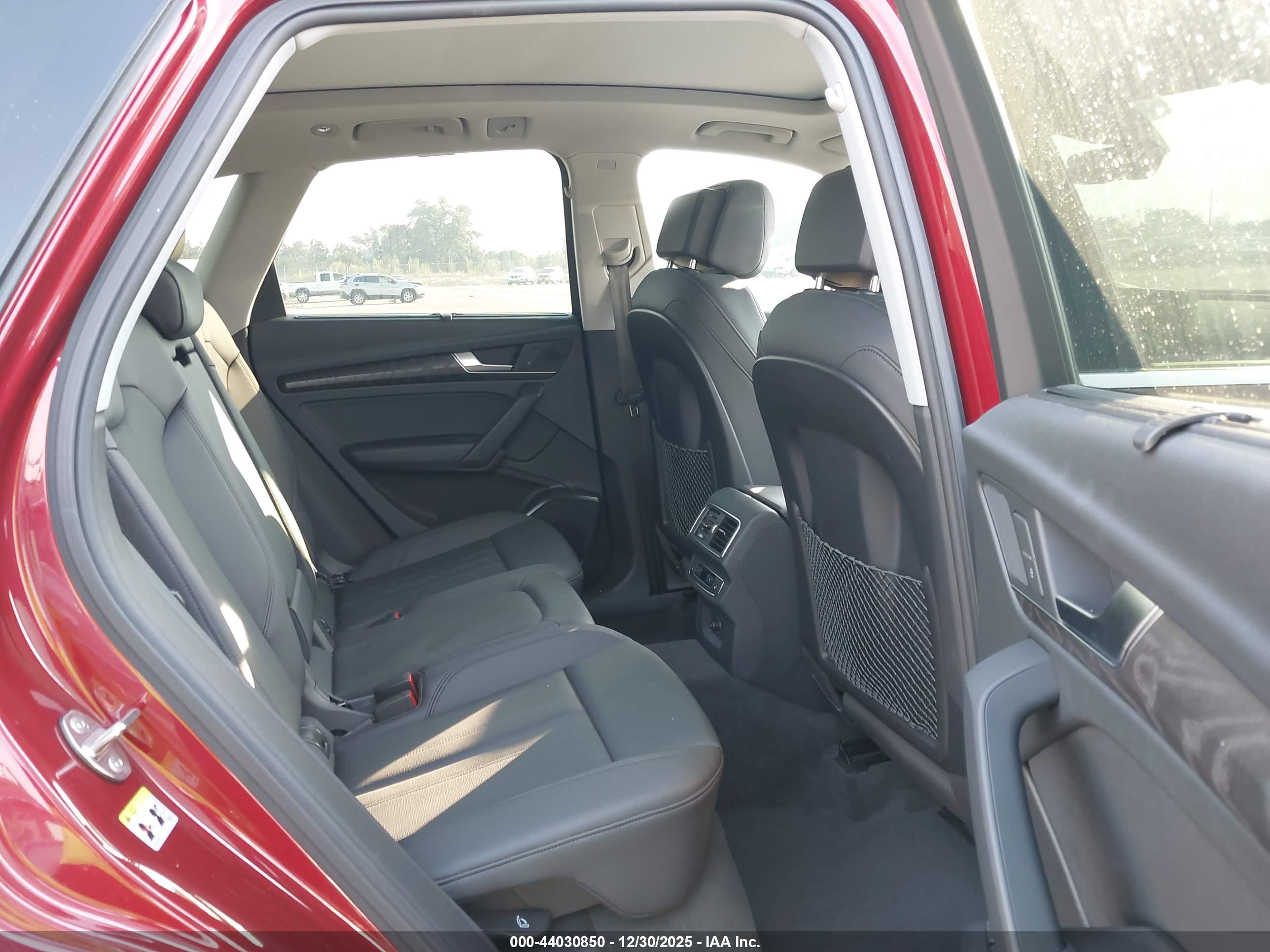 AUDI Q5 image 8
