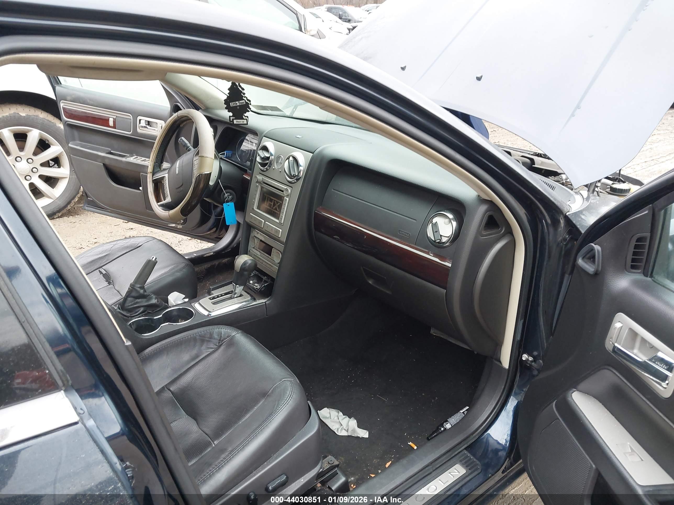LINCOLN MKZ image 5