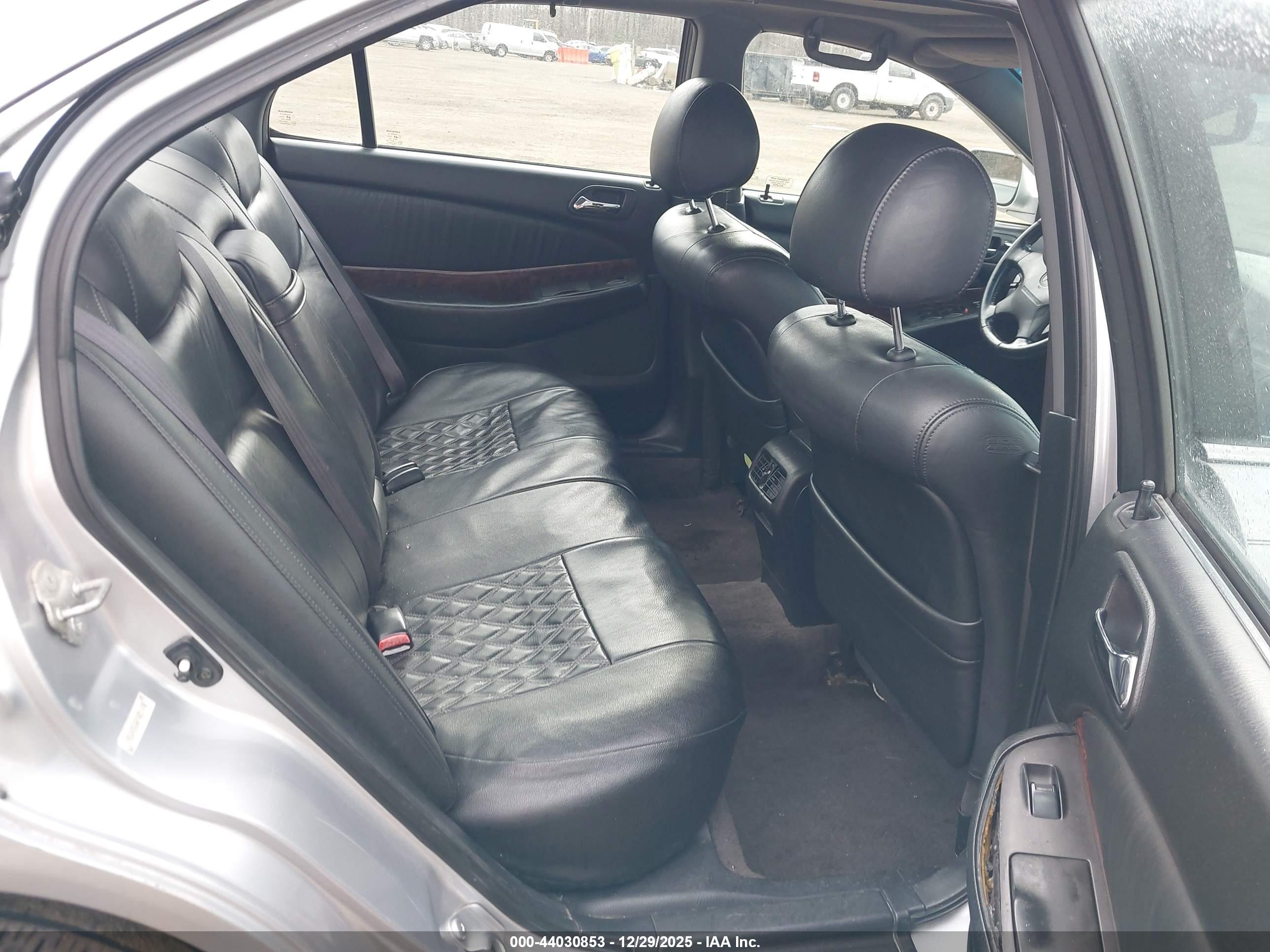 ACURA TL image 8