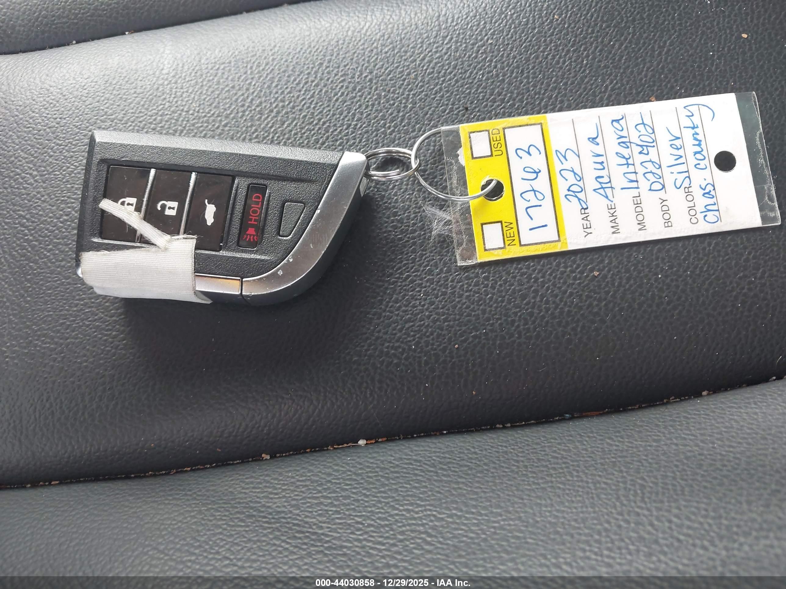 ACURA INTEGRA image 11