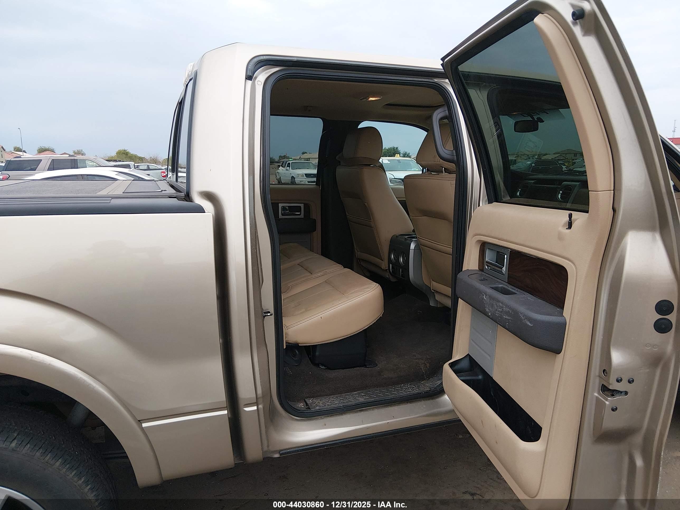 FORD F-150 image 8