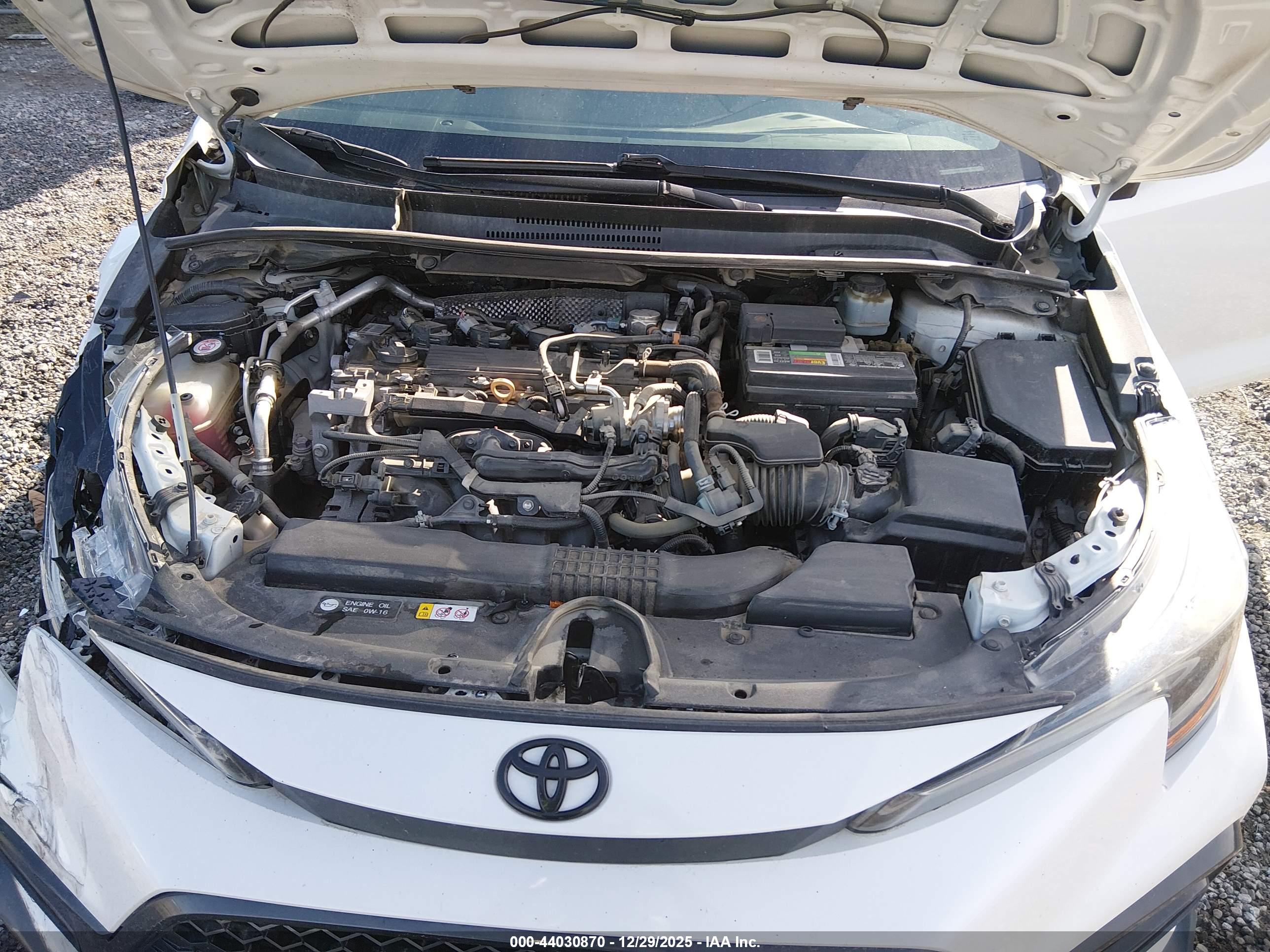 TOYOTA COROLLA image 10