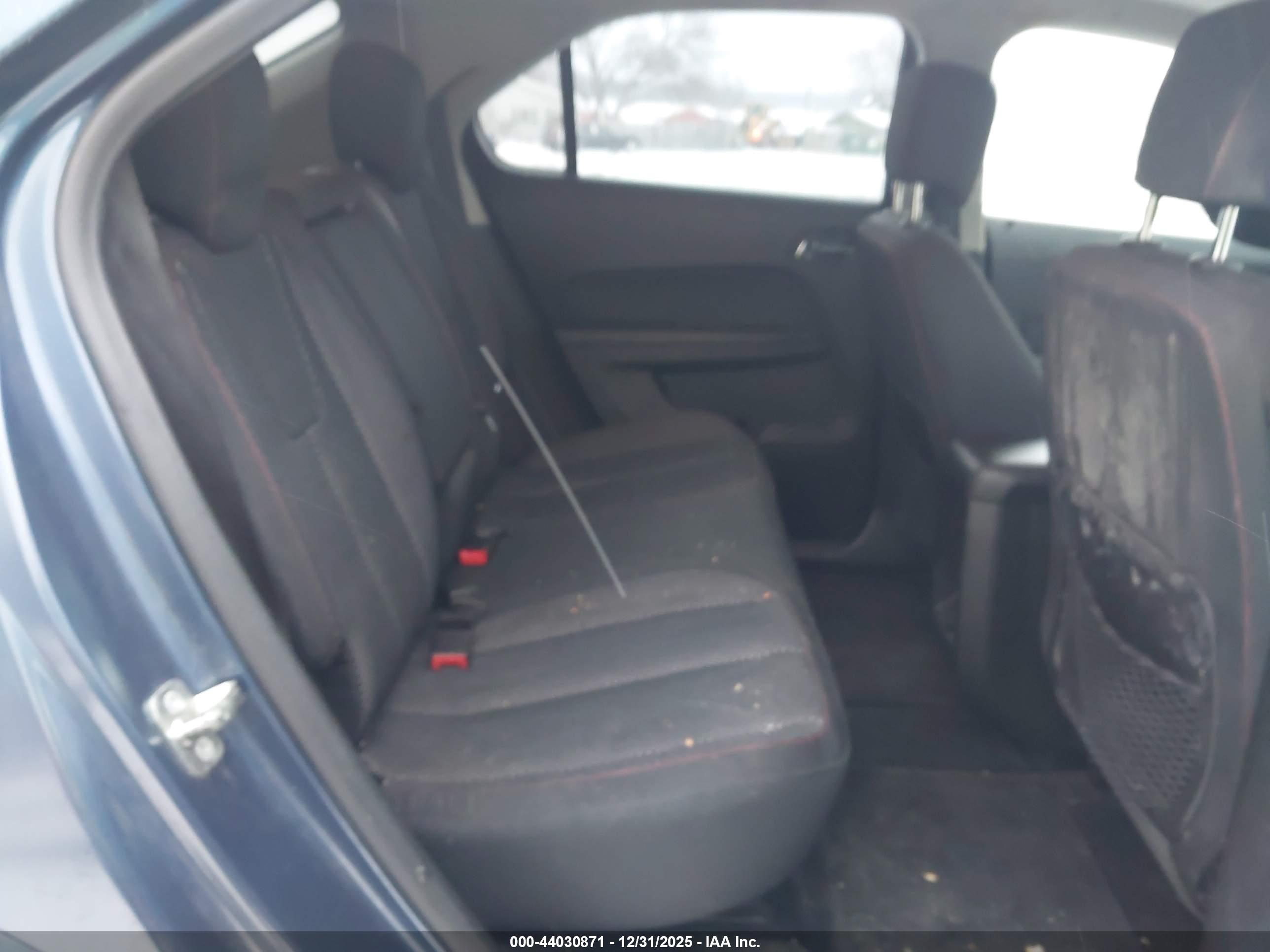 CHEVROLET EQUINOX image 8