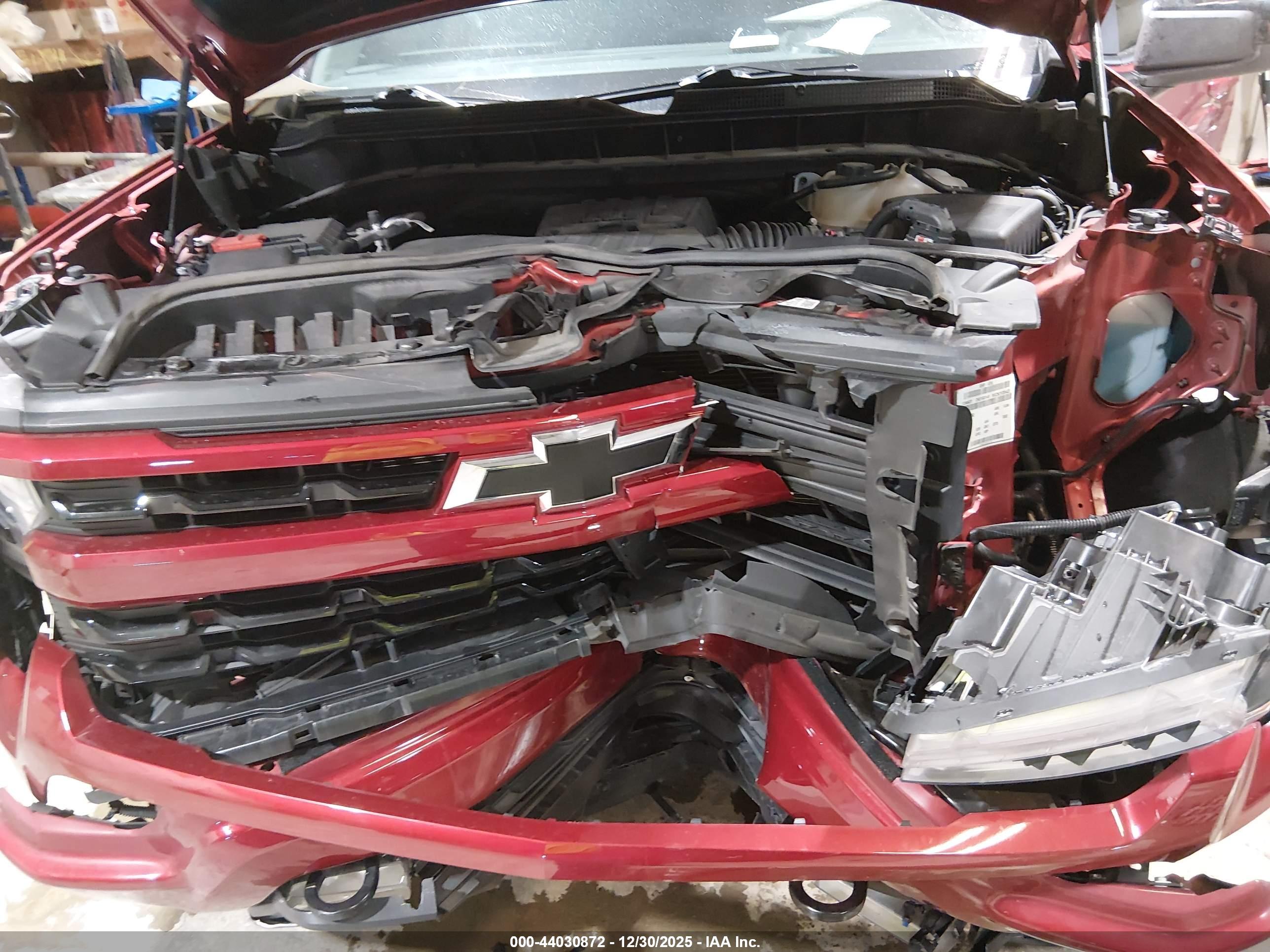 CHEVROLET SILVERADO image 6