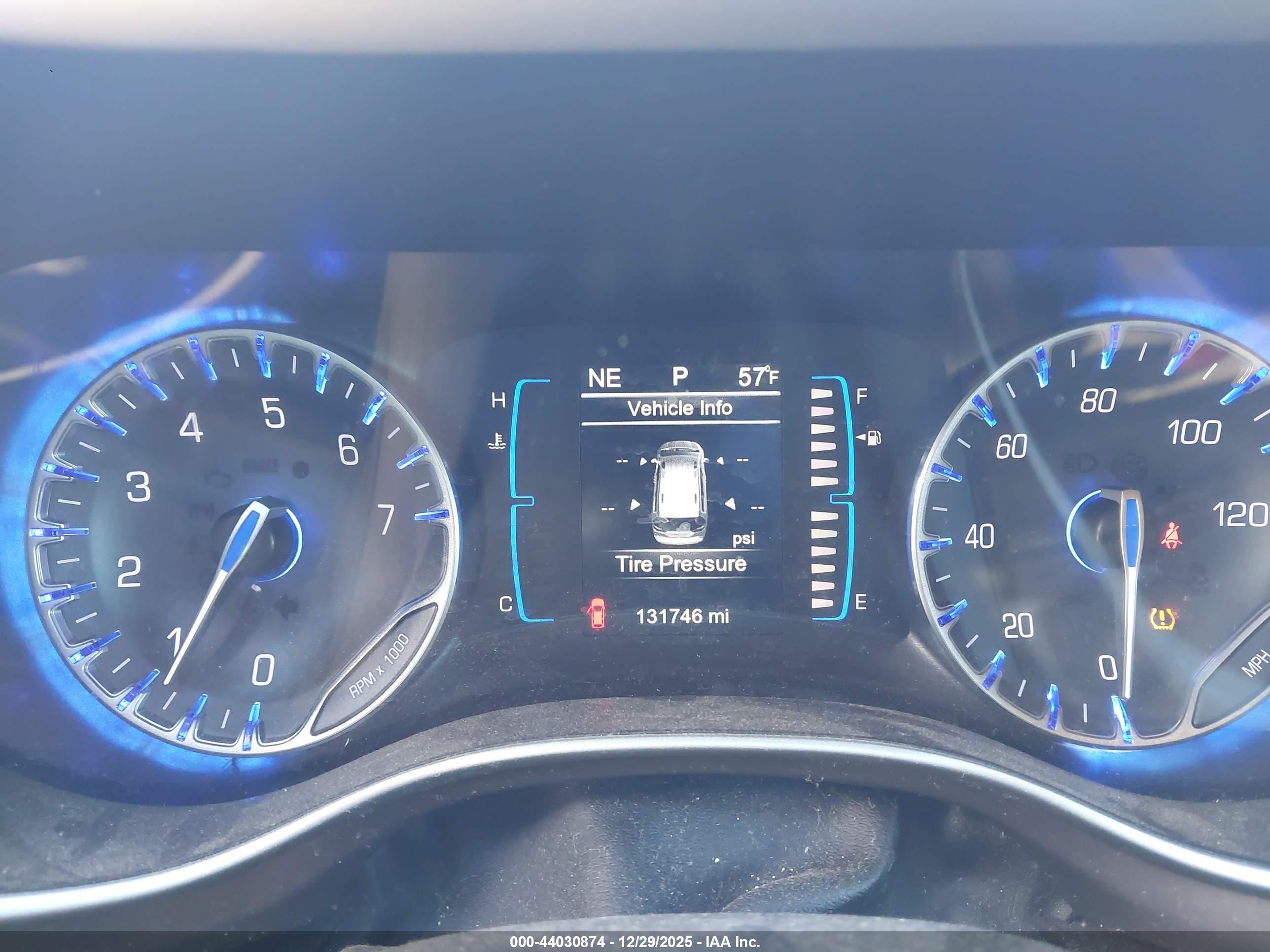 CHRYSLER PACIFICA image 7