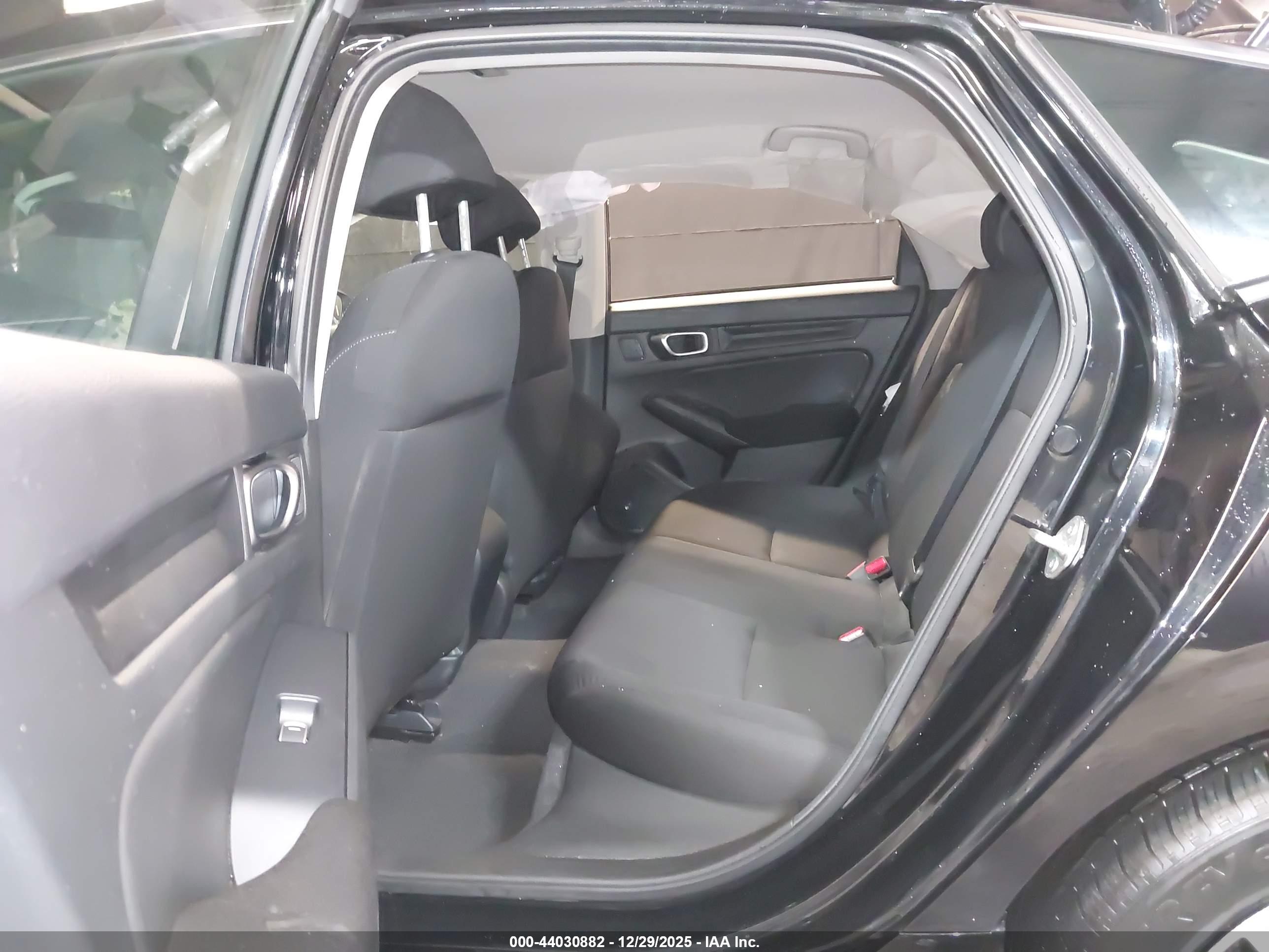 HONDA CIVIC image 8