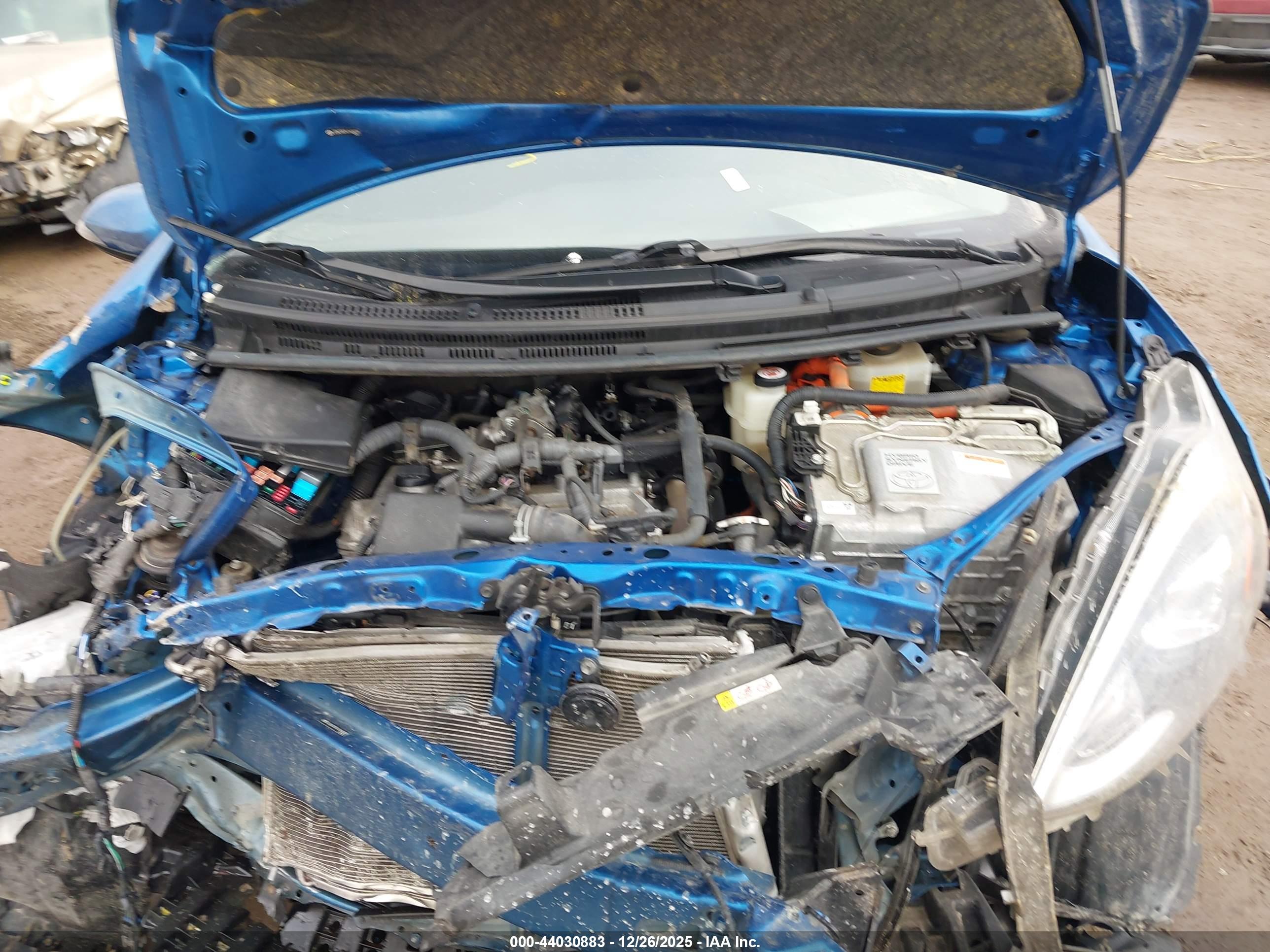 TOYOTA PRIUS image 10