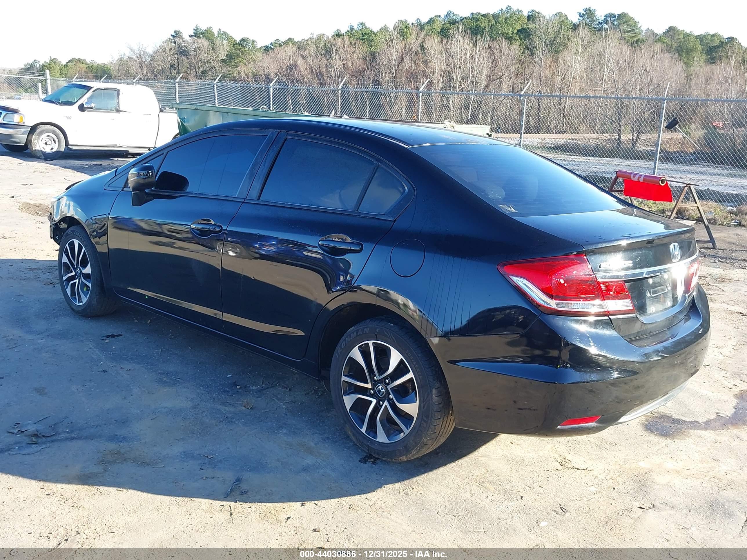 HONDA CIVIC image 3
