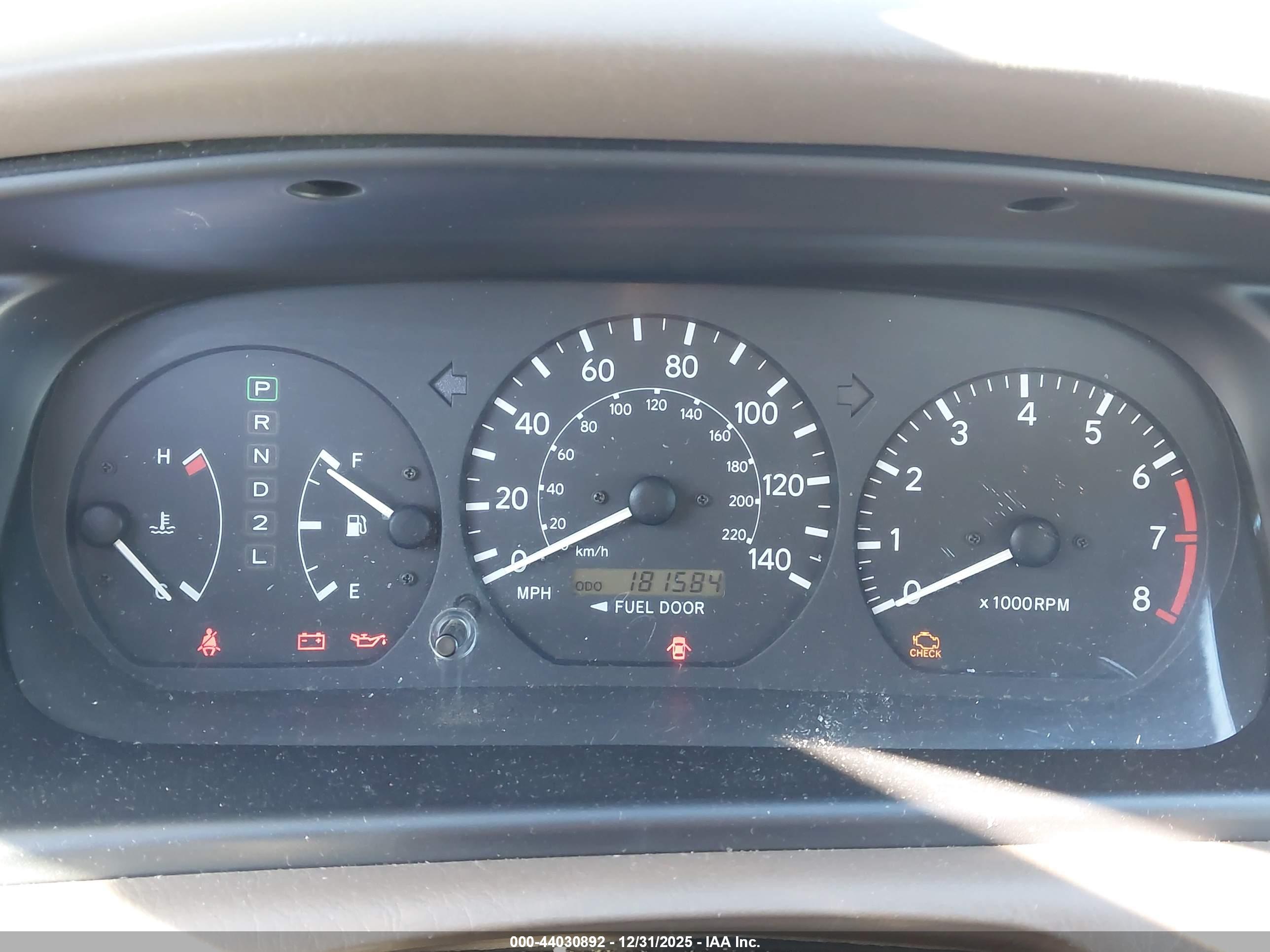 TOYOTA CAMRY image 7