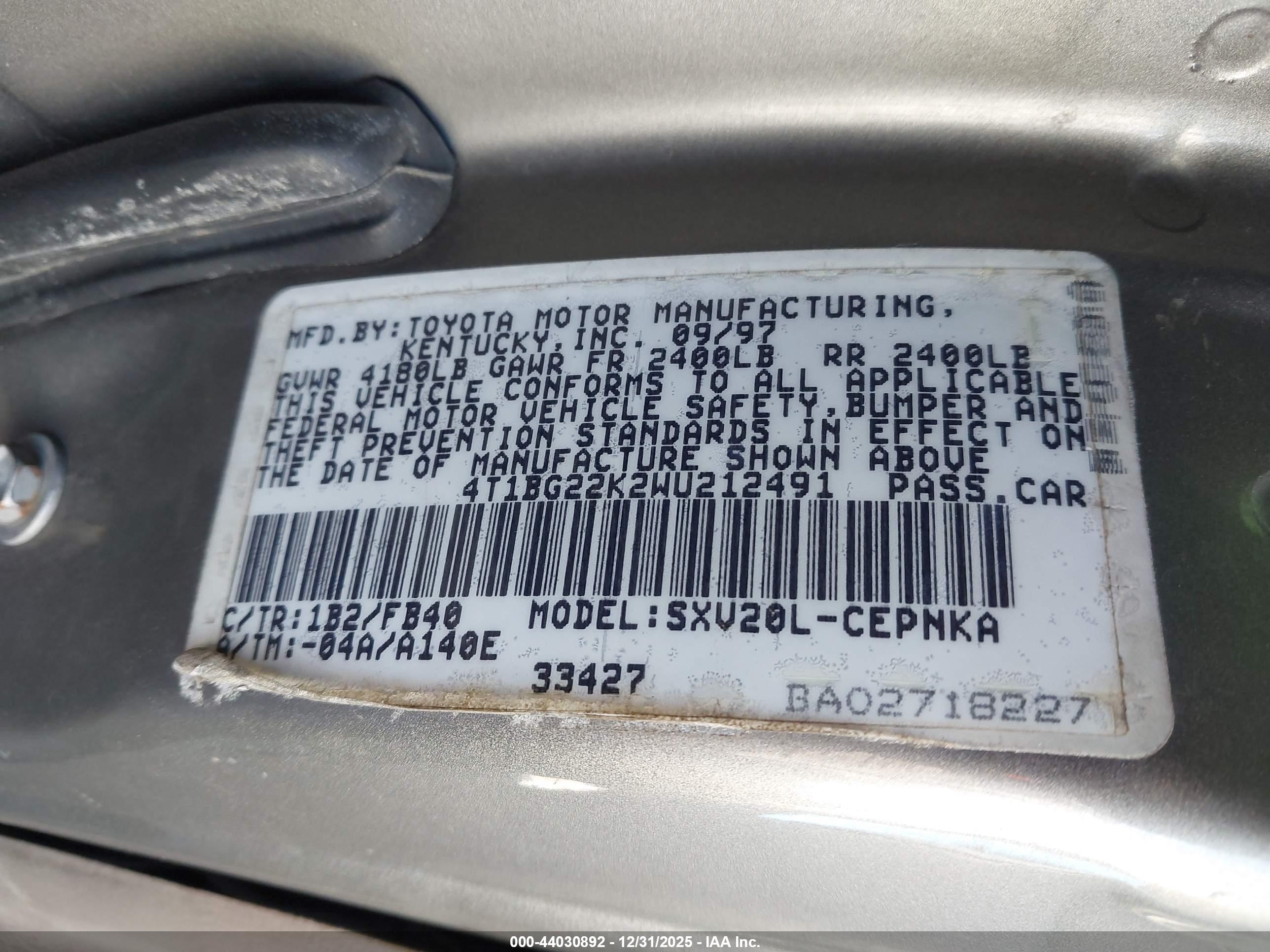 TOYOTA CAMRY image 9
