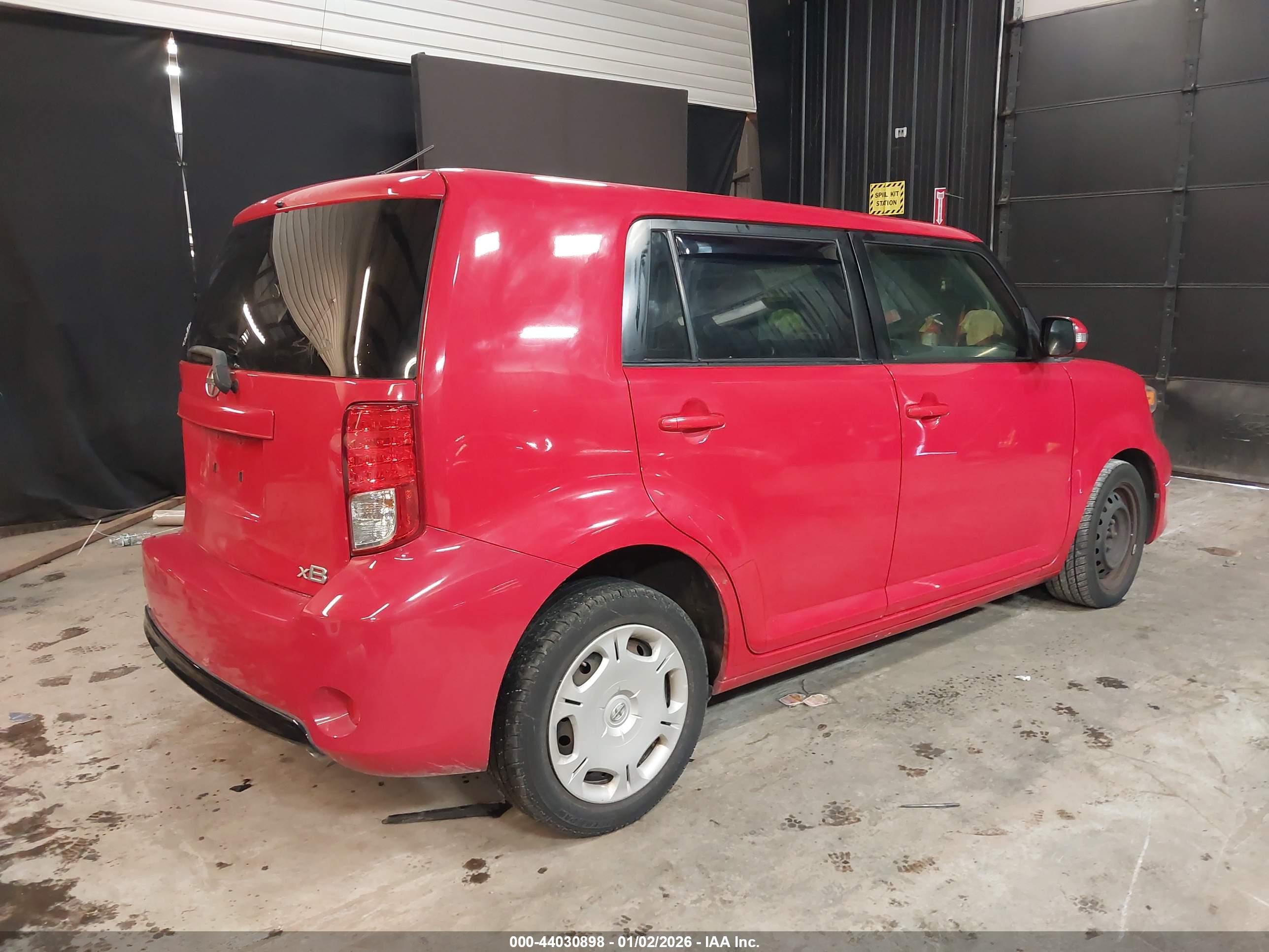 SCION XB image 4