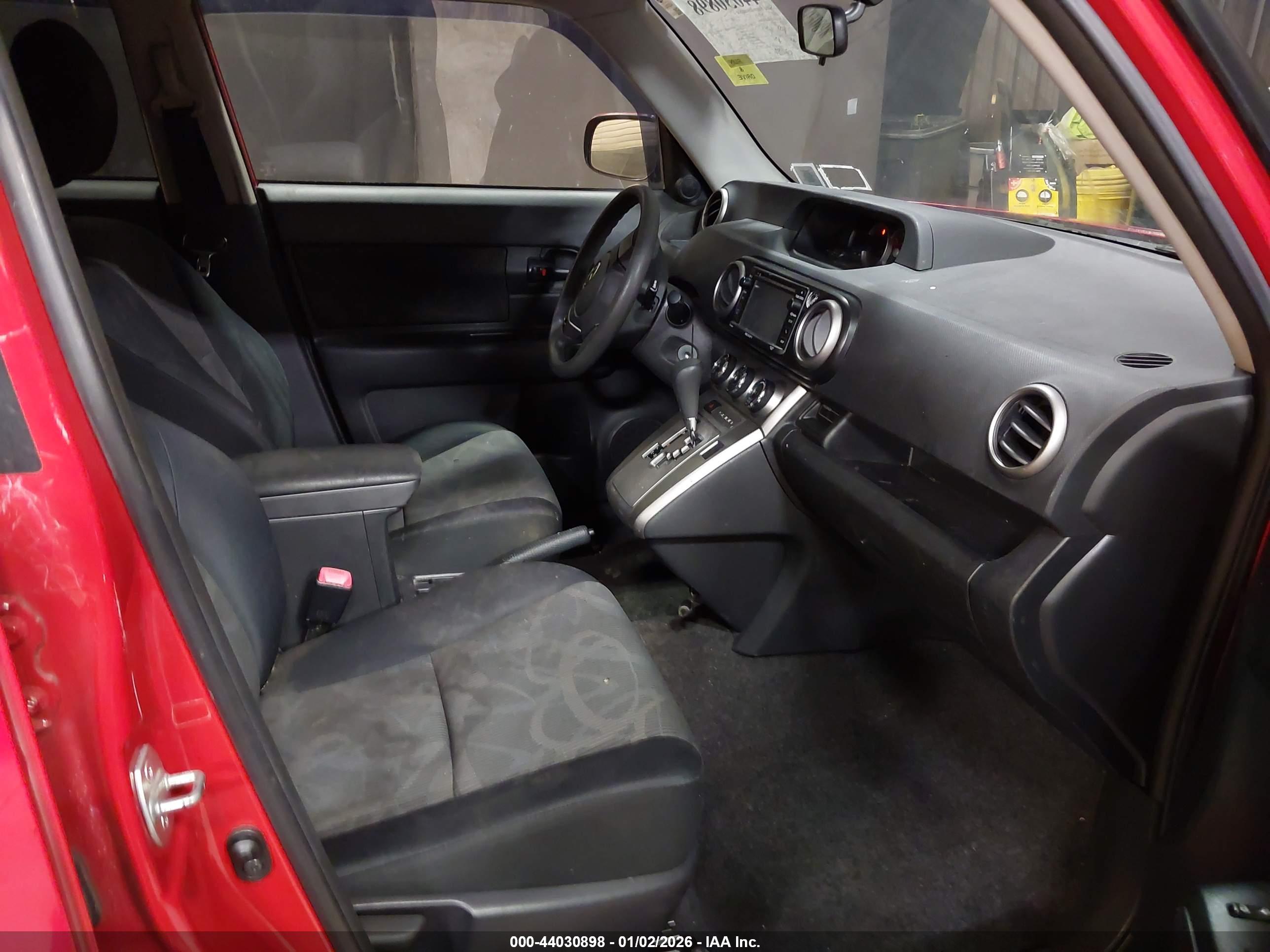 SCION XB image 5