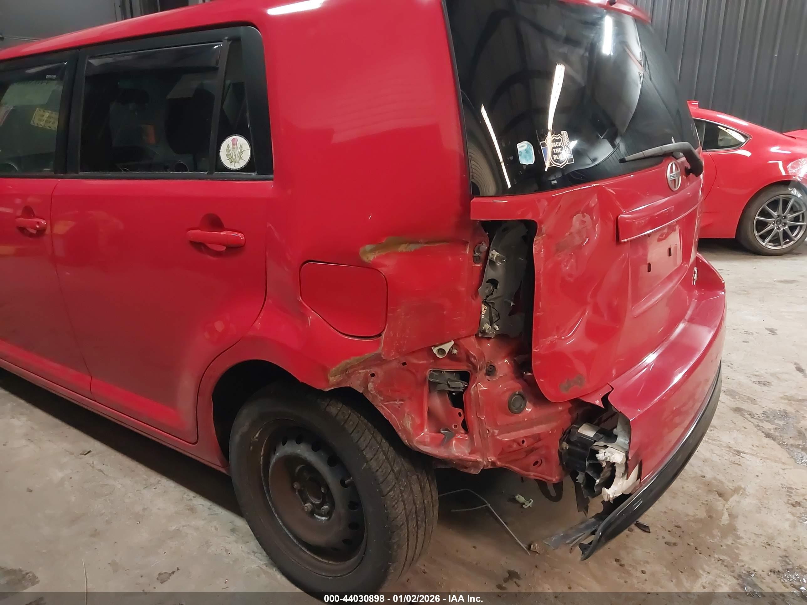 SCION XB image 6