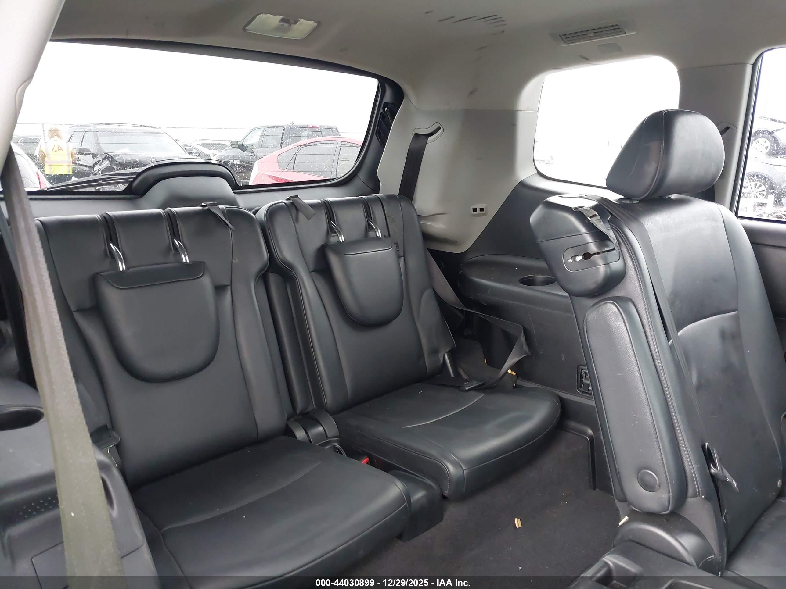 TOYOTA HIGHLANDER image 8