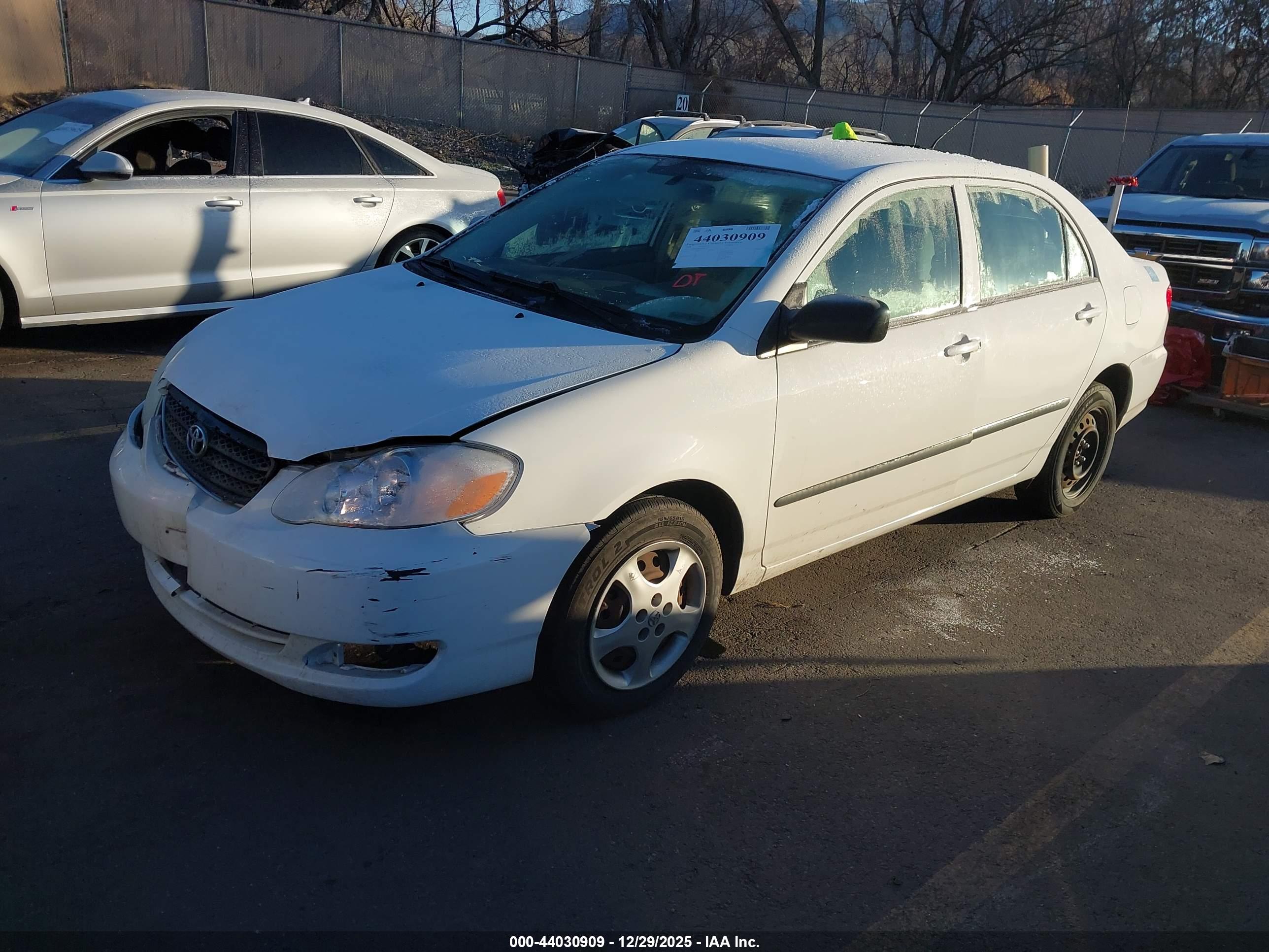 TOYOTA COROLLA image 2