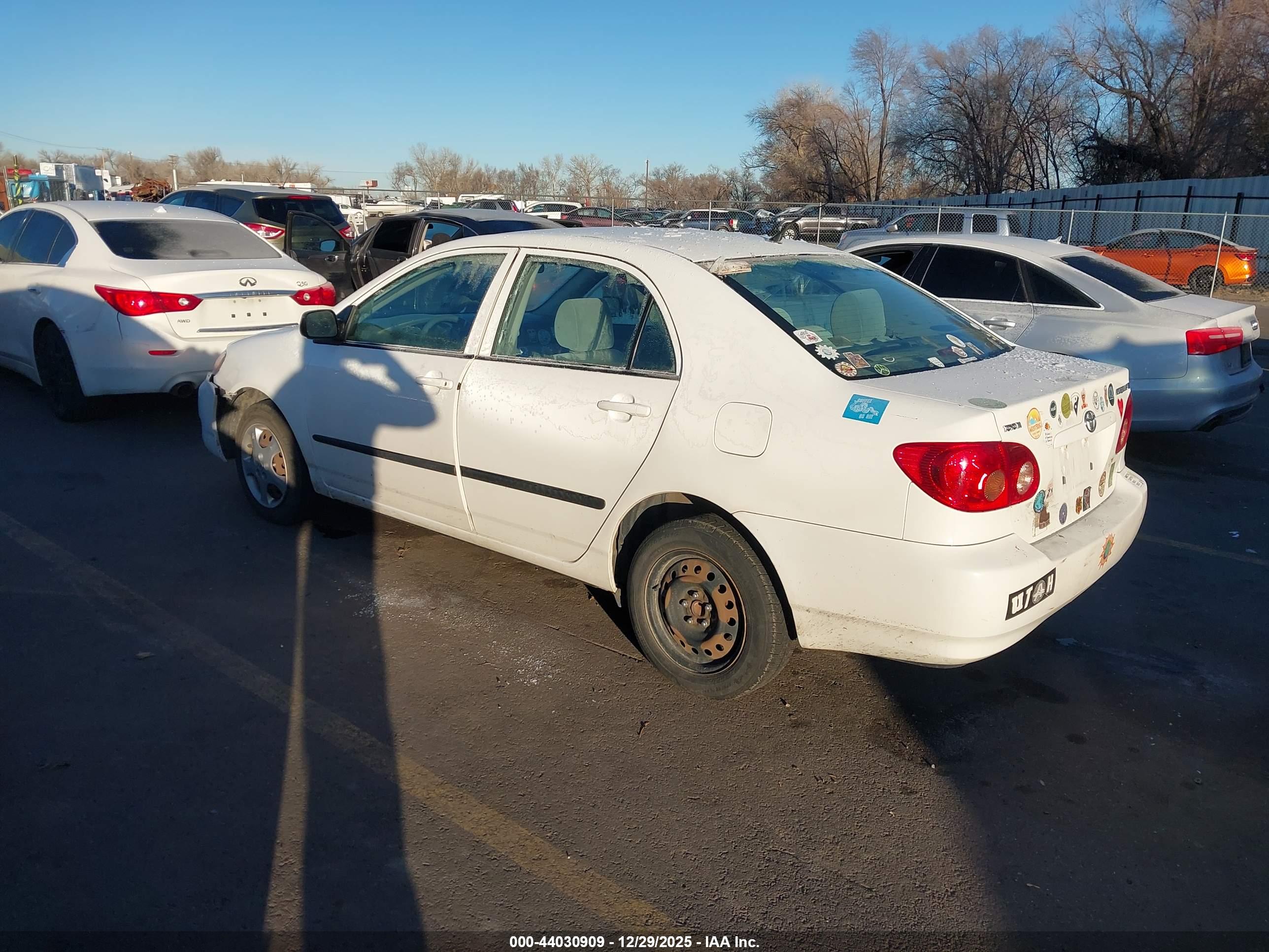 TOYOTA COROLLA image 3