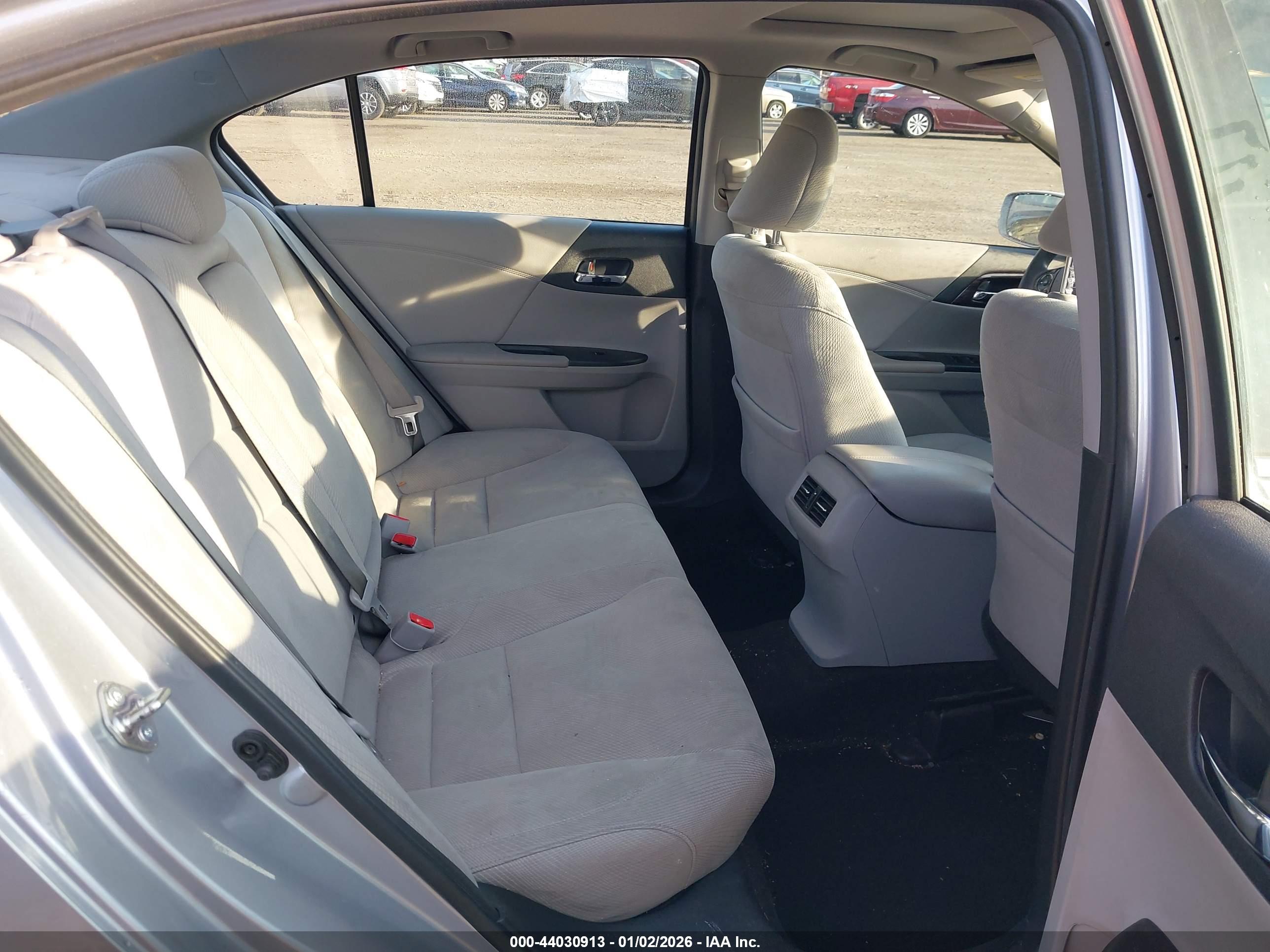 HONDA ACCORD image 8