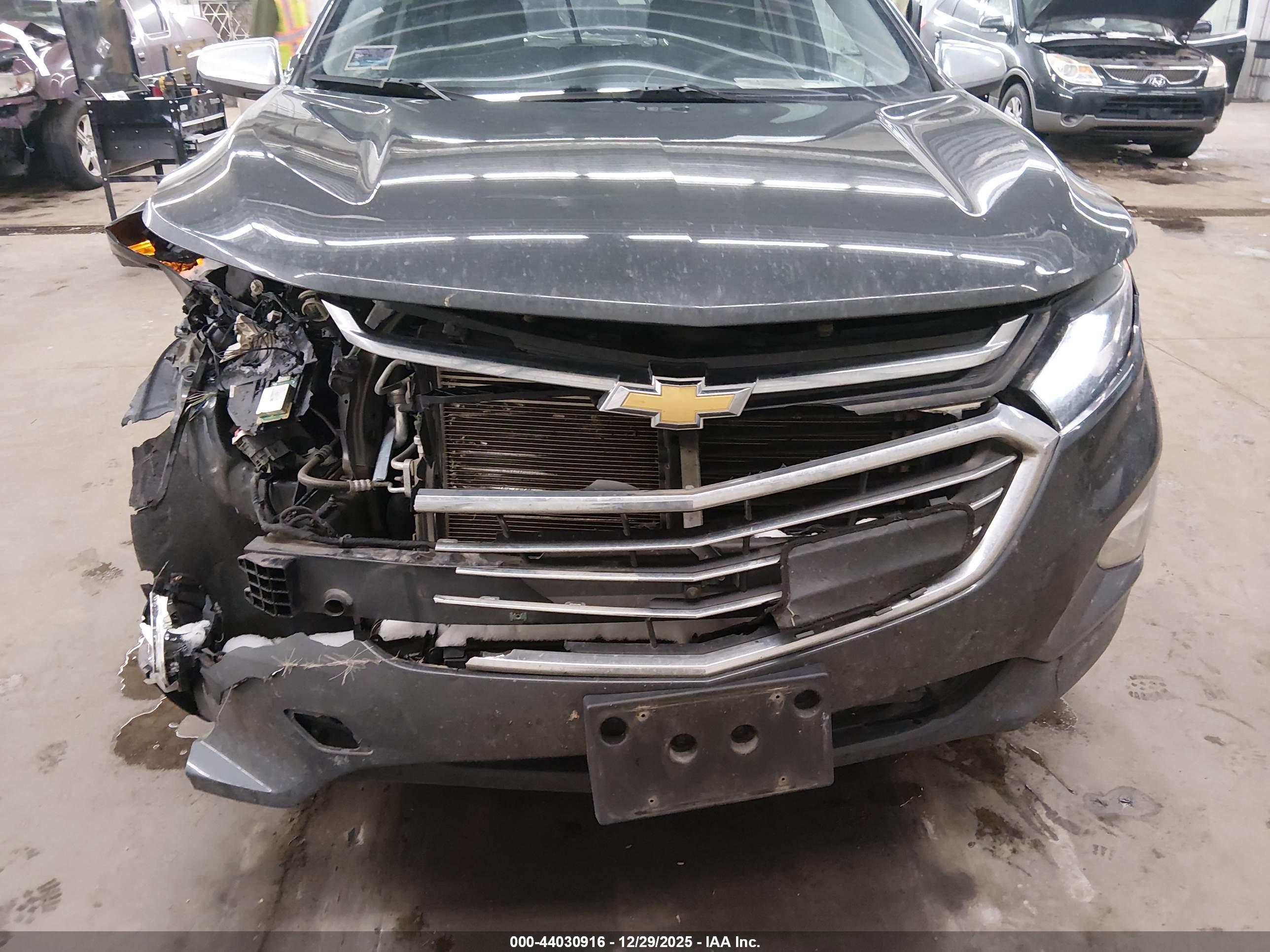 CHEVROLET EQUINOX image 6