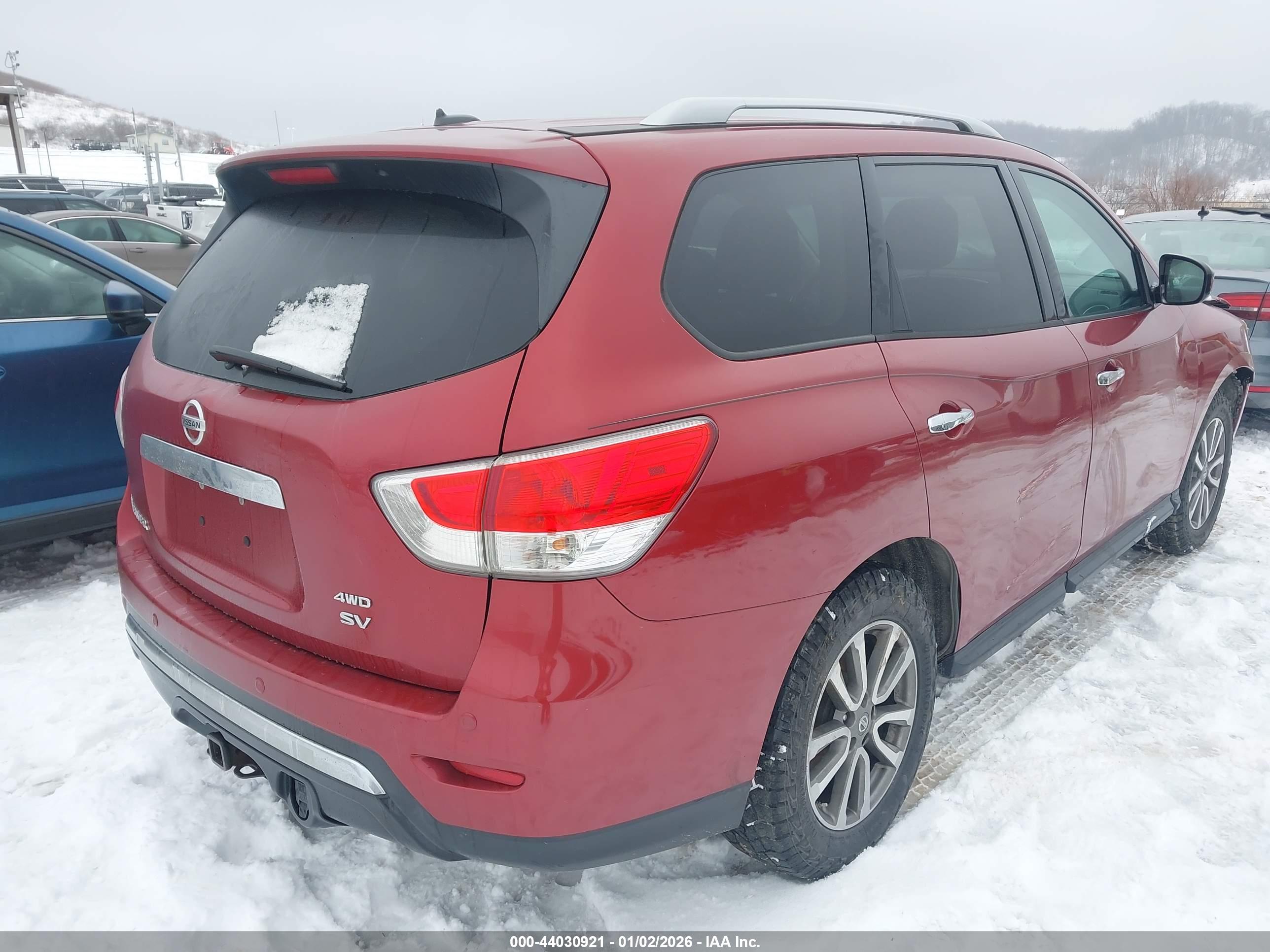 NISSAN PATHFINDER image 4